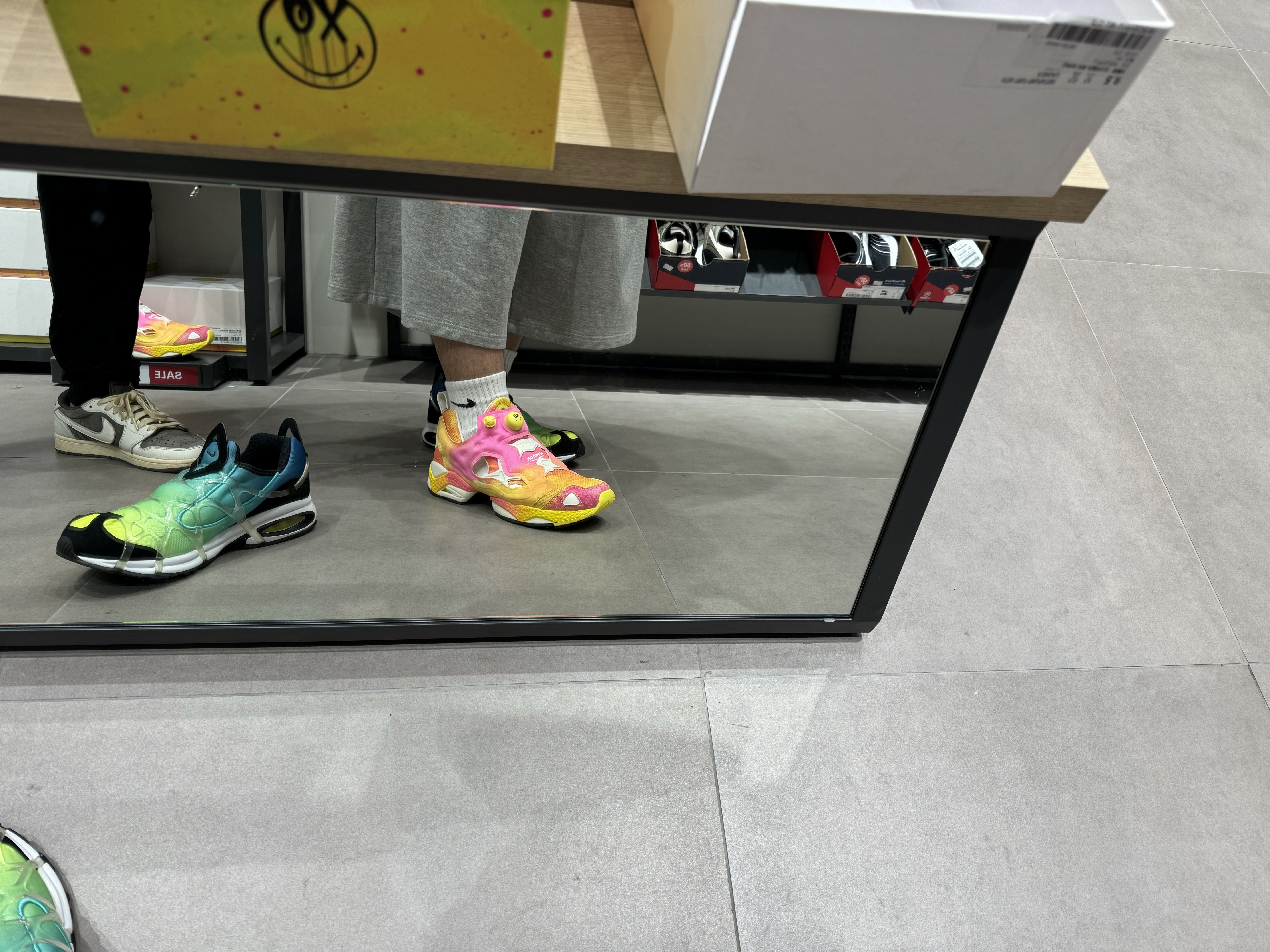 Nike Air Kukini SE Lemon Venom and Aurora 착용 스타일
