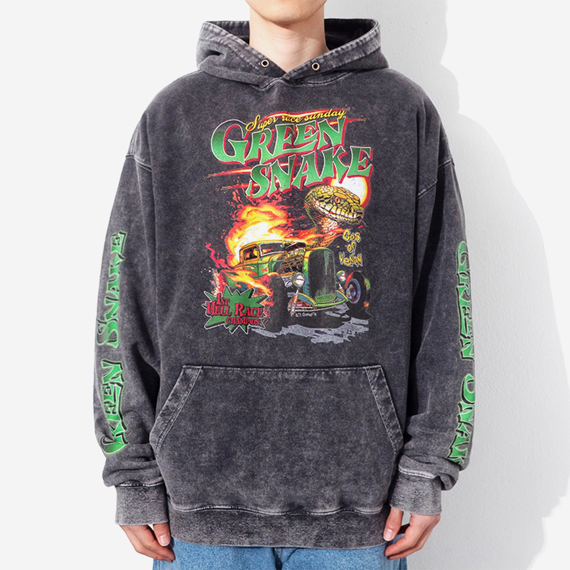 큐티에잇 가먼츠 그린 스네이크 셀파 워시드 후디 차콜(QT8 GARMENTS TL Green Snake SP Washed Hoodie Charcoal) - 3