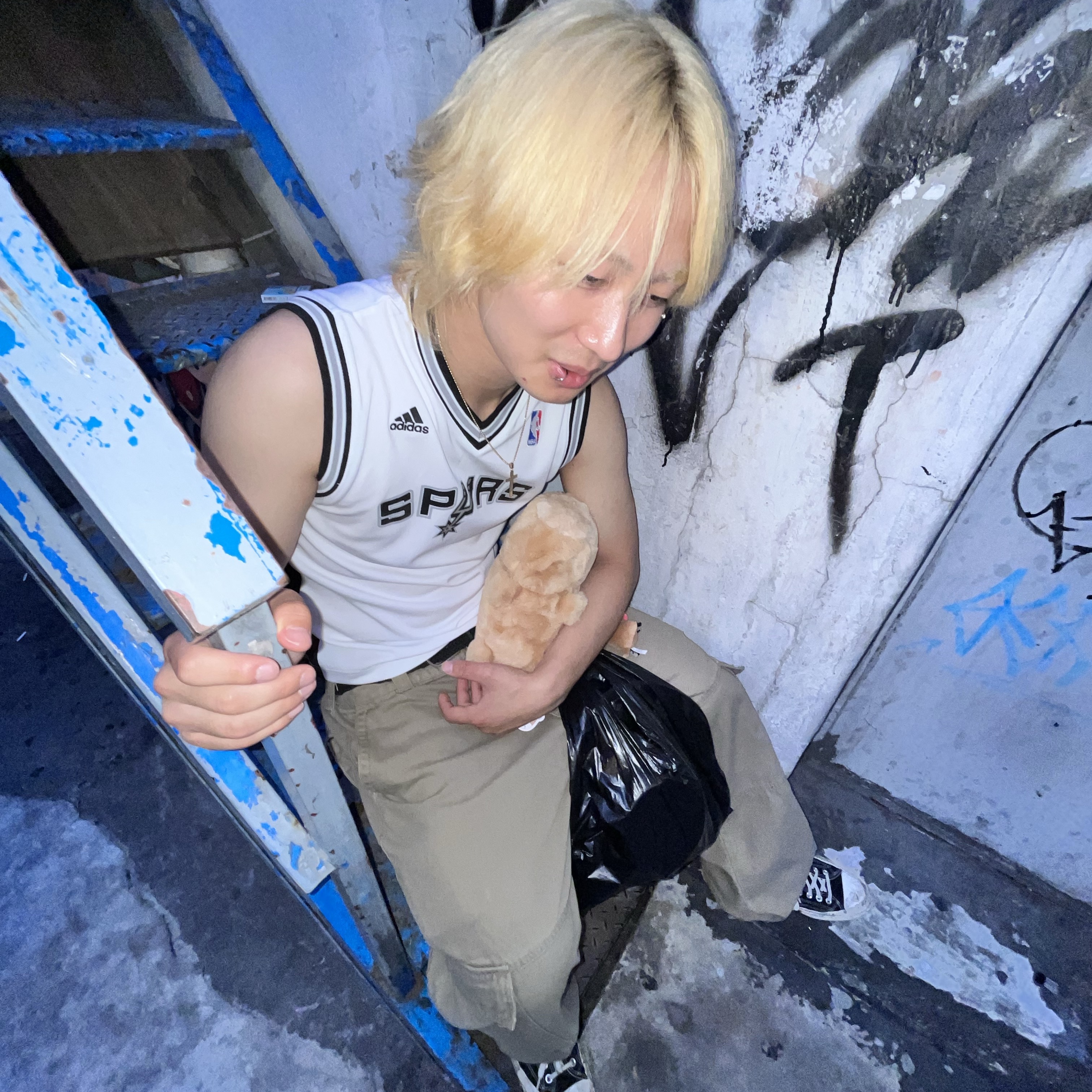 Converse x Play Comme des Garcons Chuck 70 Ox Black 착용 스타일