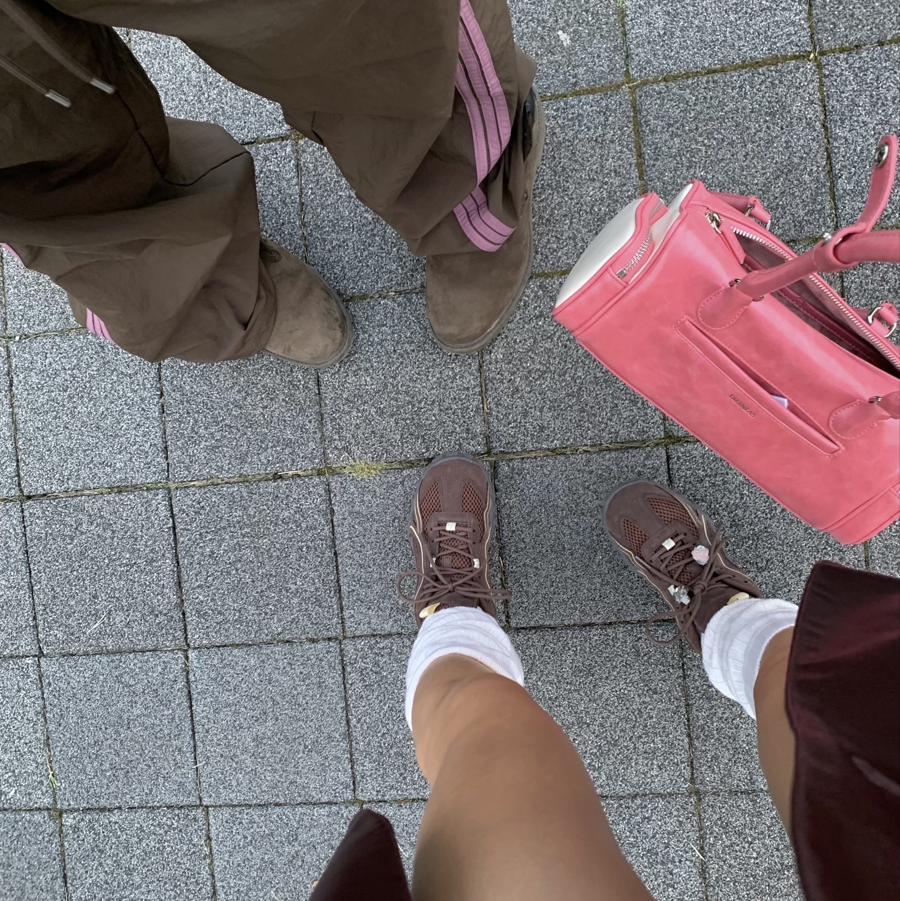 Fila Echappe Choco 착용 스타일 - 8