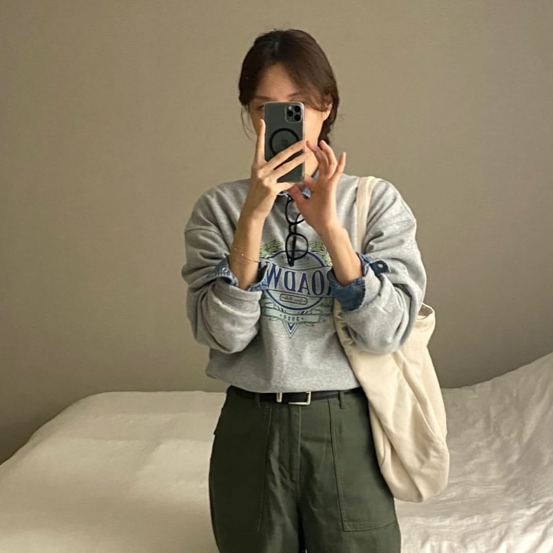 Siyazu SITP5165 Broadway Fleece Sweatshirt Melange gray 착용 스타일 - 3