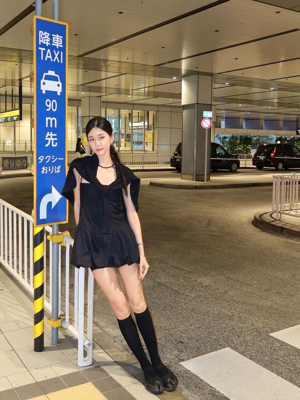 Tabi Sandal Black - 24FW 착용 스타일 - 1