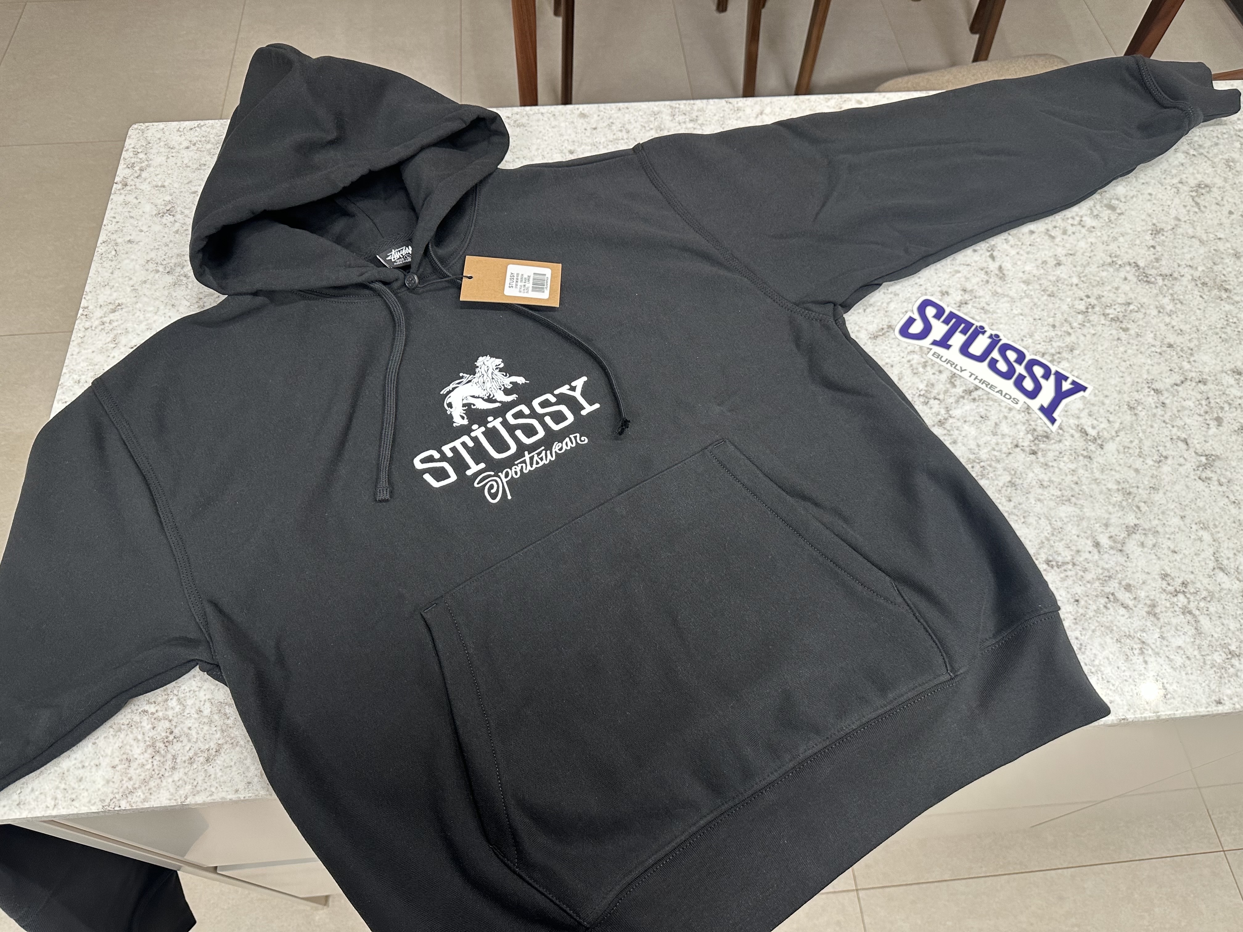 Stussy Sportswear Hoodie Black, Nike x Drake Nocta Club Cap Black 착용 스타일 - 4