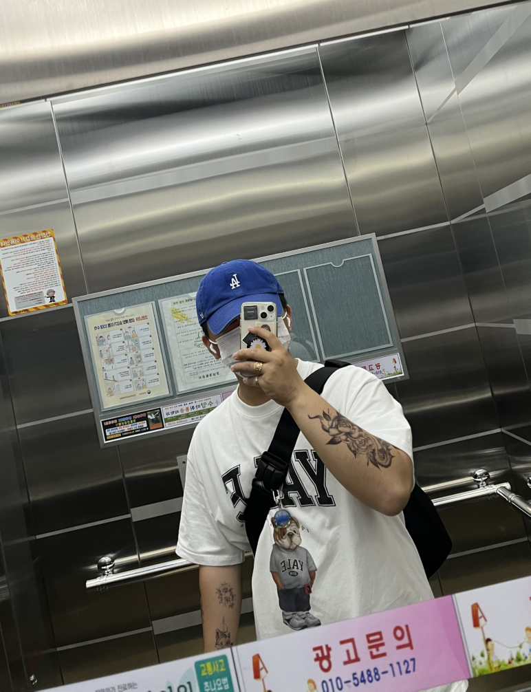 KREAM 프로필 이미지