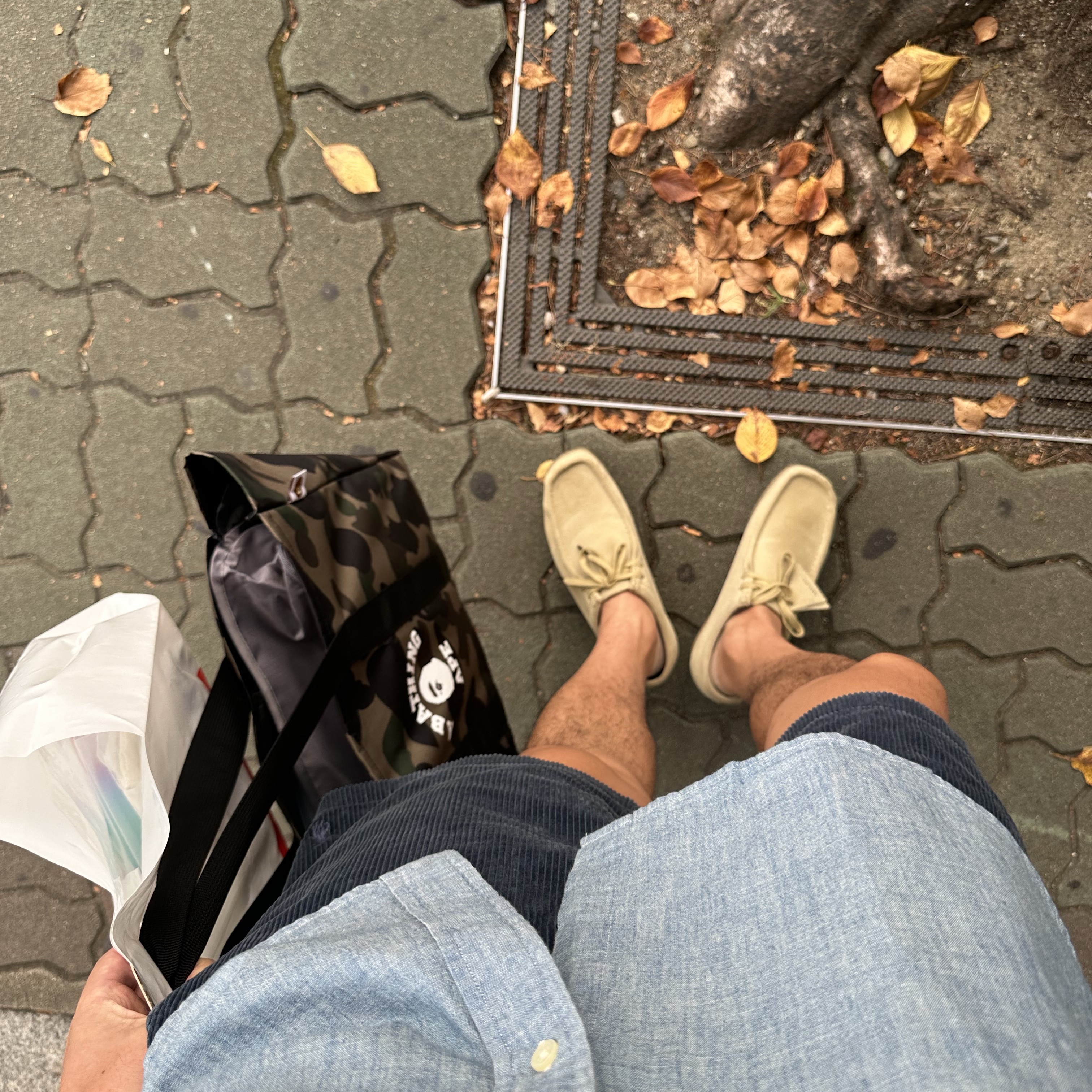 Clarks Wallabee Maple Suede 착용 스타일
