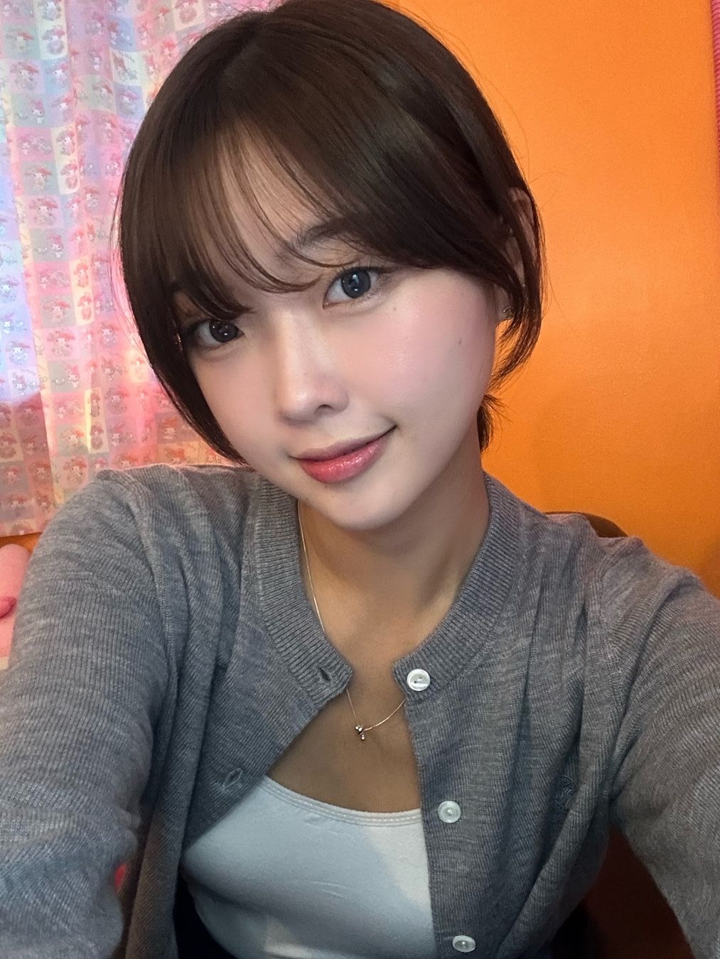 Siyazu SIKN2126 Merino Wool Minimal Cardigan Melange gray 착용 스타일 - 1