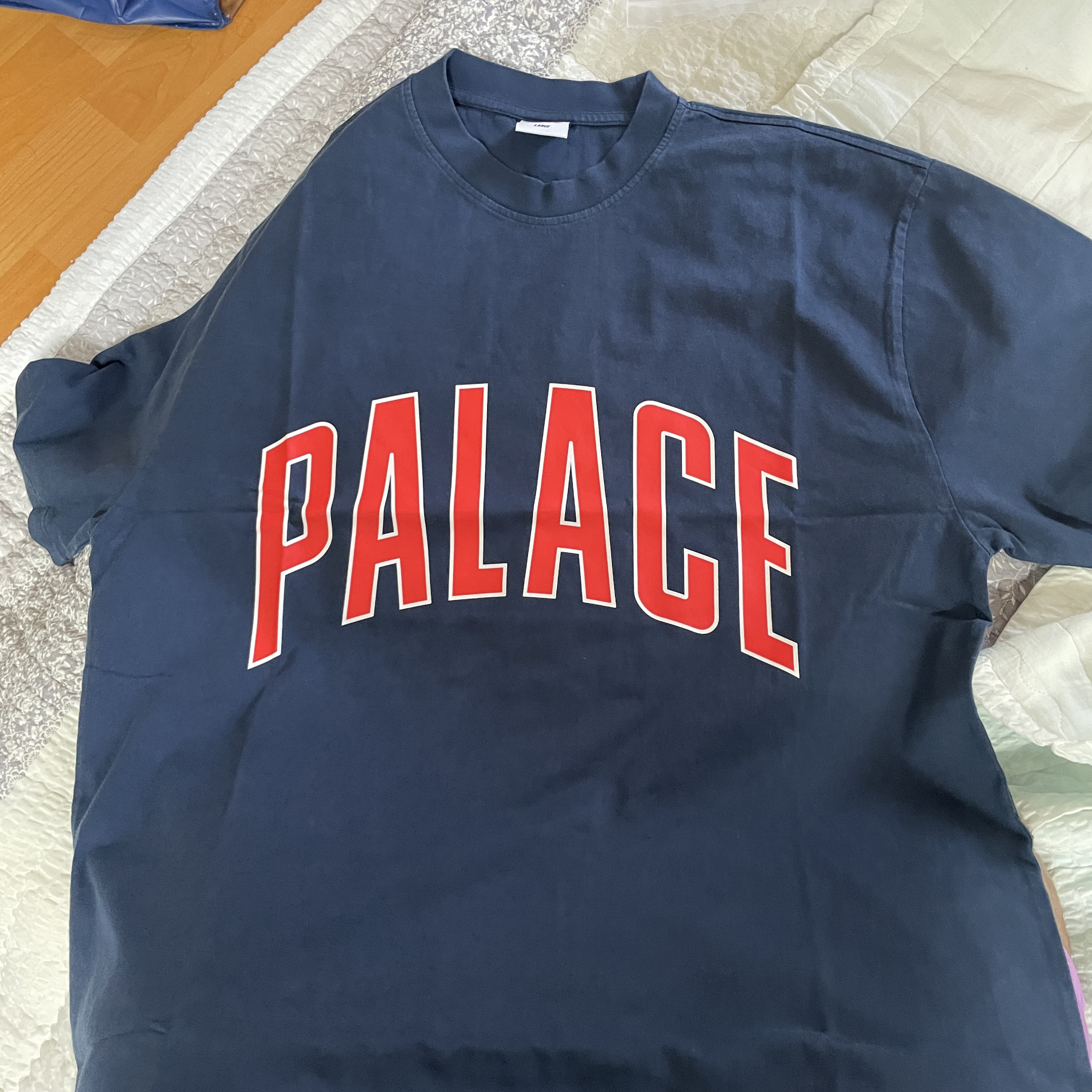 Palace Athletic Heavy T-Shirt Navy - 24FW 착용 스타일