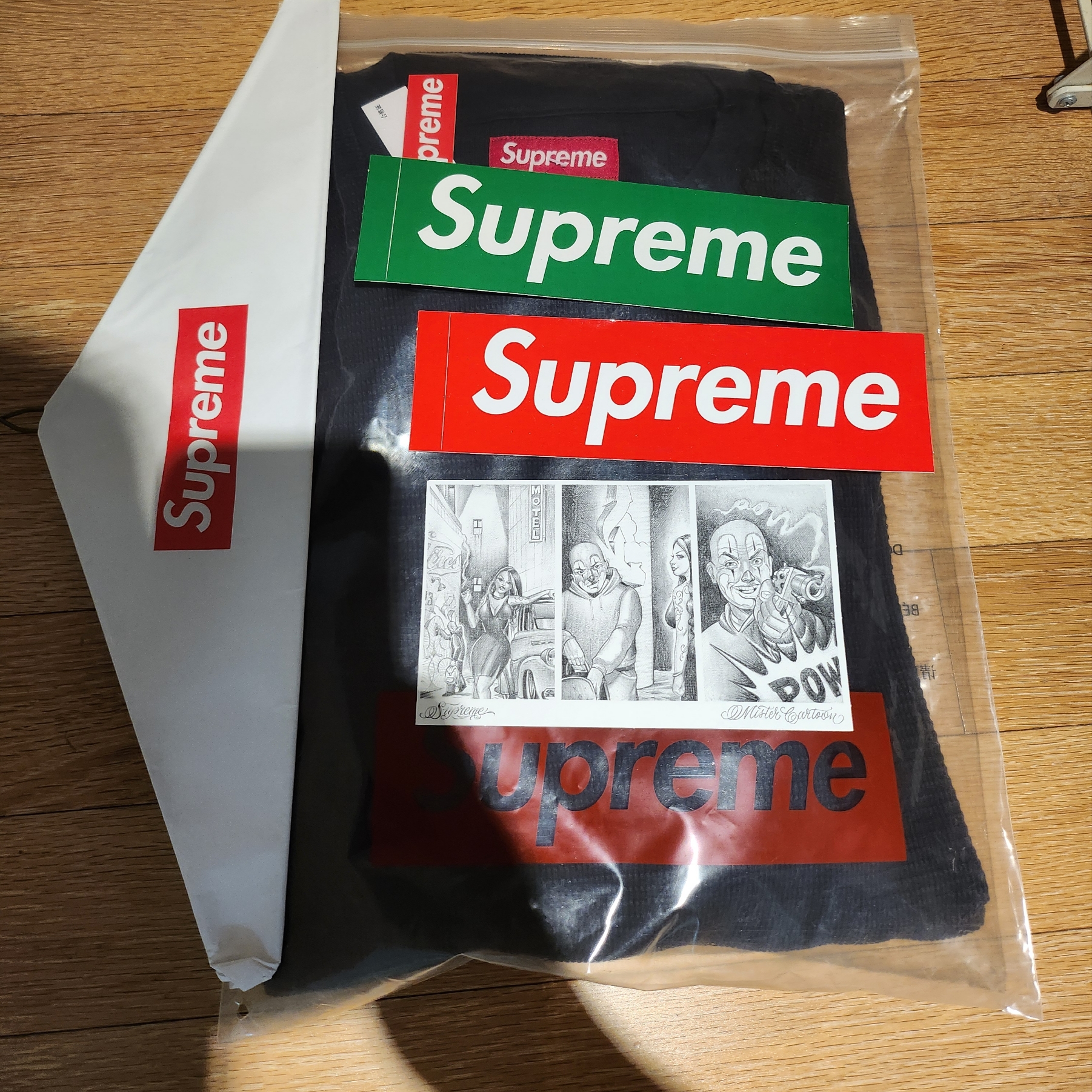 Supreme Stencil Thermal S/S Top Black - 24FW 착용 스타일