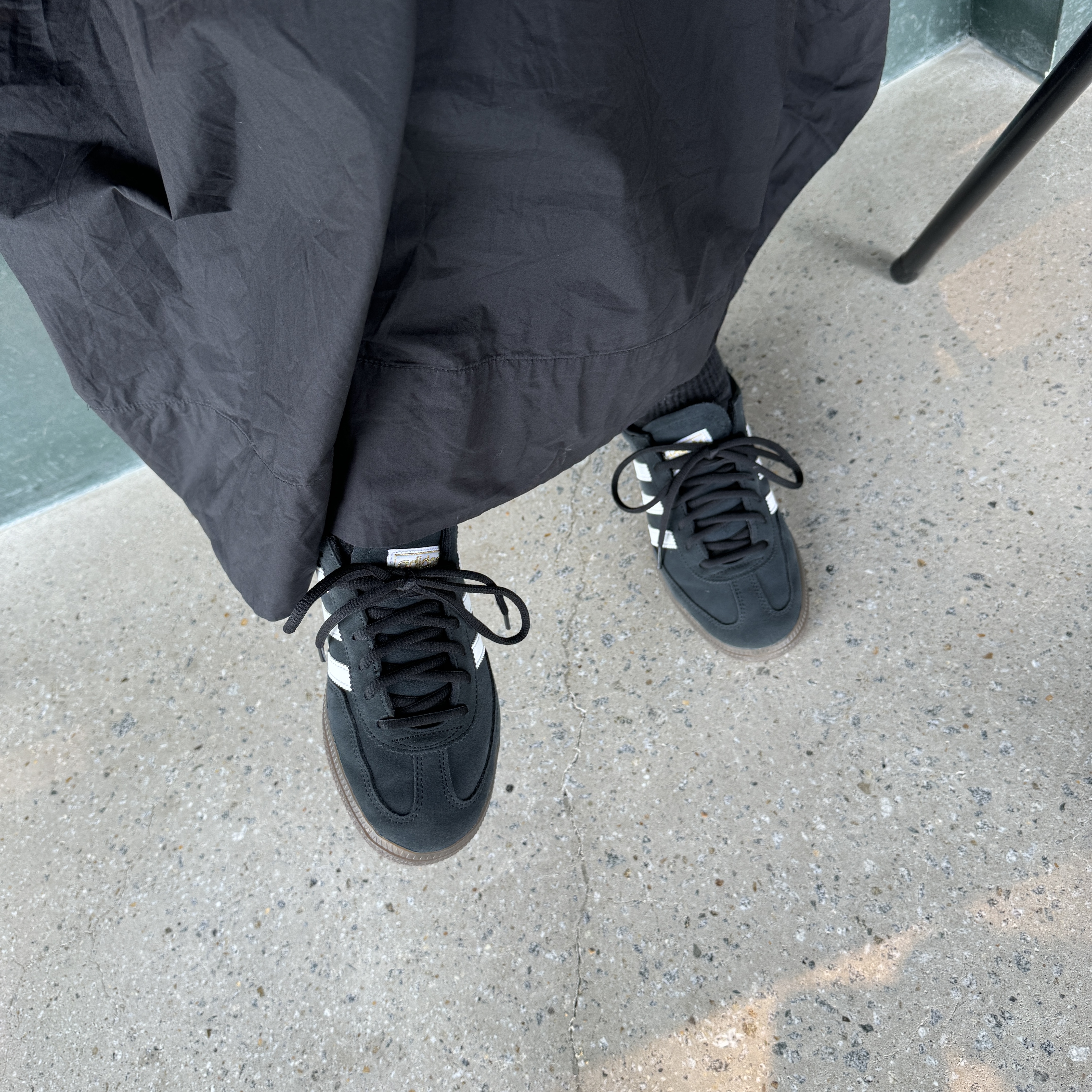 Adidas Spezial Handball Core Black 착용 스타일