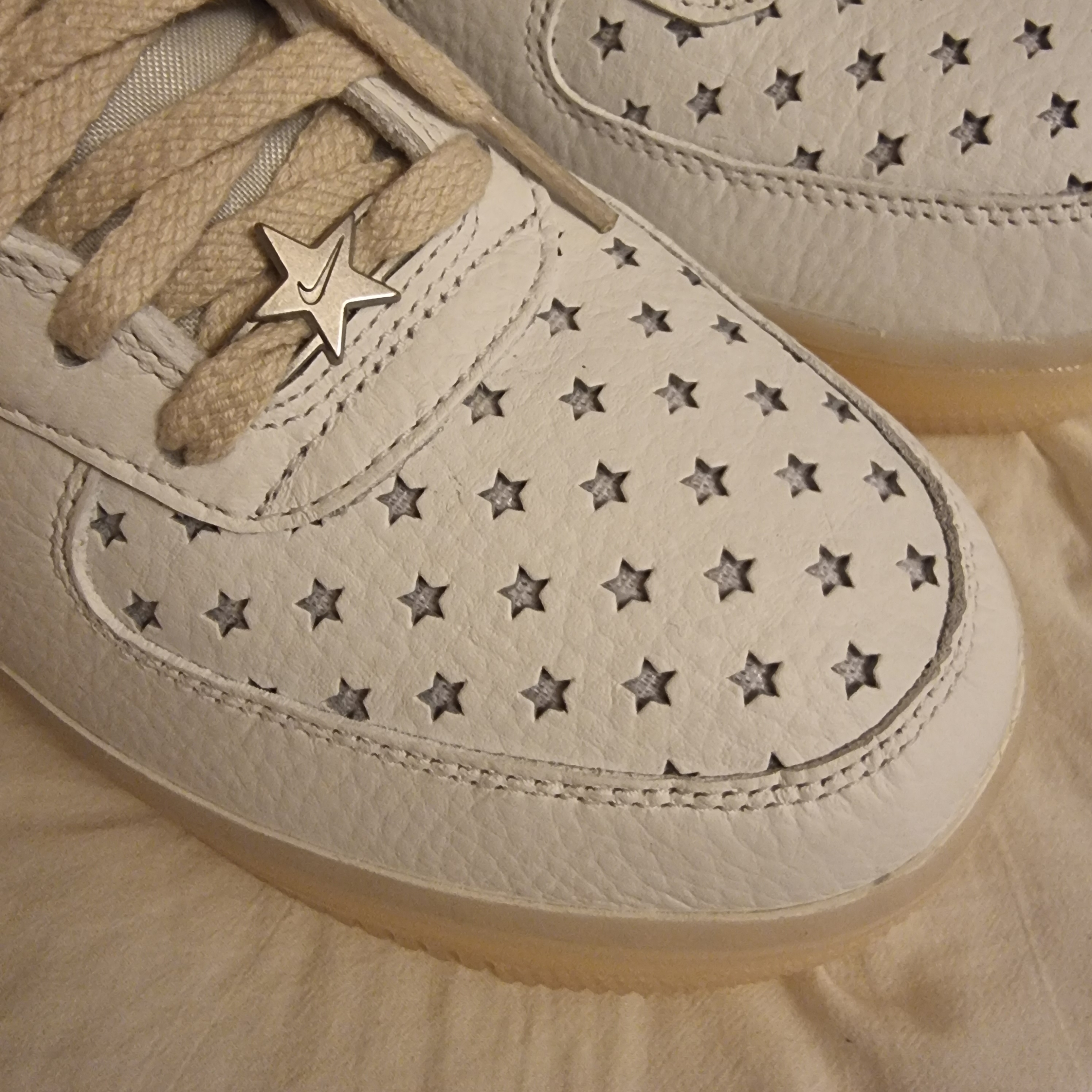 (W) Nike Air Force 1 '07 Summit White Pure Platinum 착용 스타일 - 2