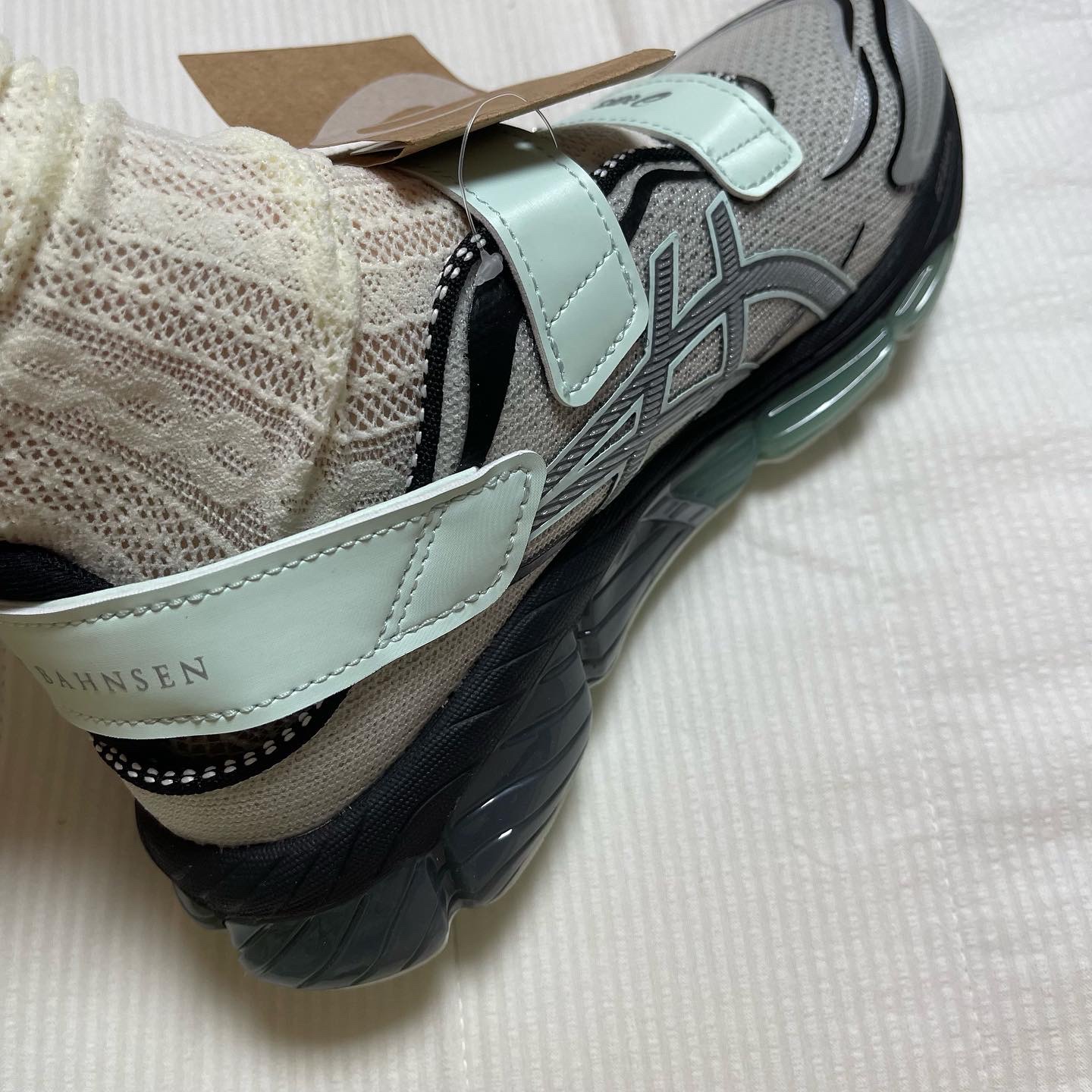 Asics x Cecilie Bahnsen Gel-Quantum 360 VIII Silver Mint 착용 스타일 - 6