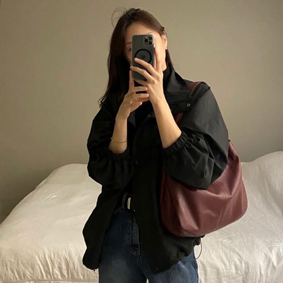 Siyazu SIOT4110 High Neck Windbreaker Black 착용 스타일 - 2