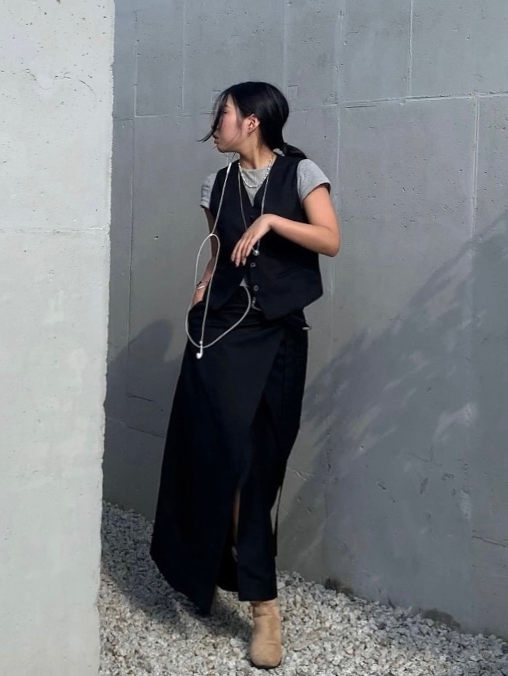 Siyazu SITP5159 Modern Layered Vest Black 착용 스타일 - 3