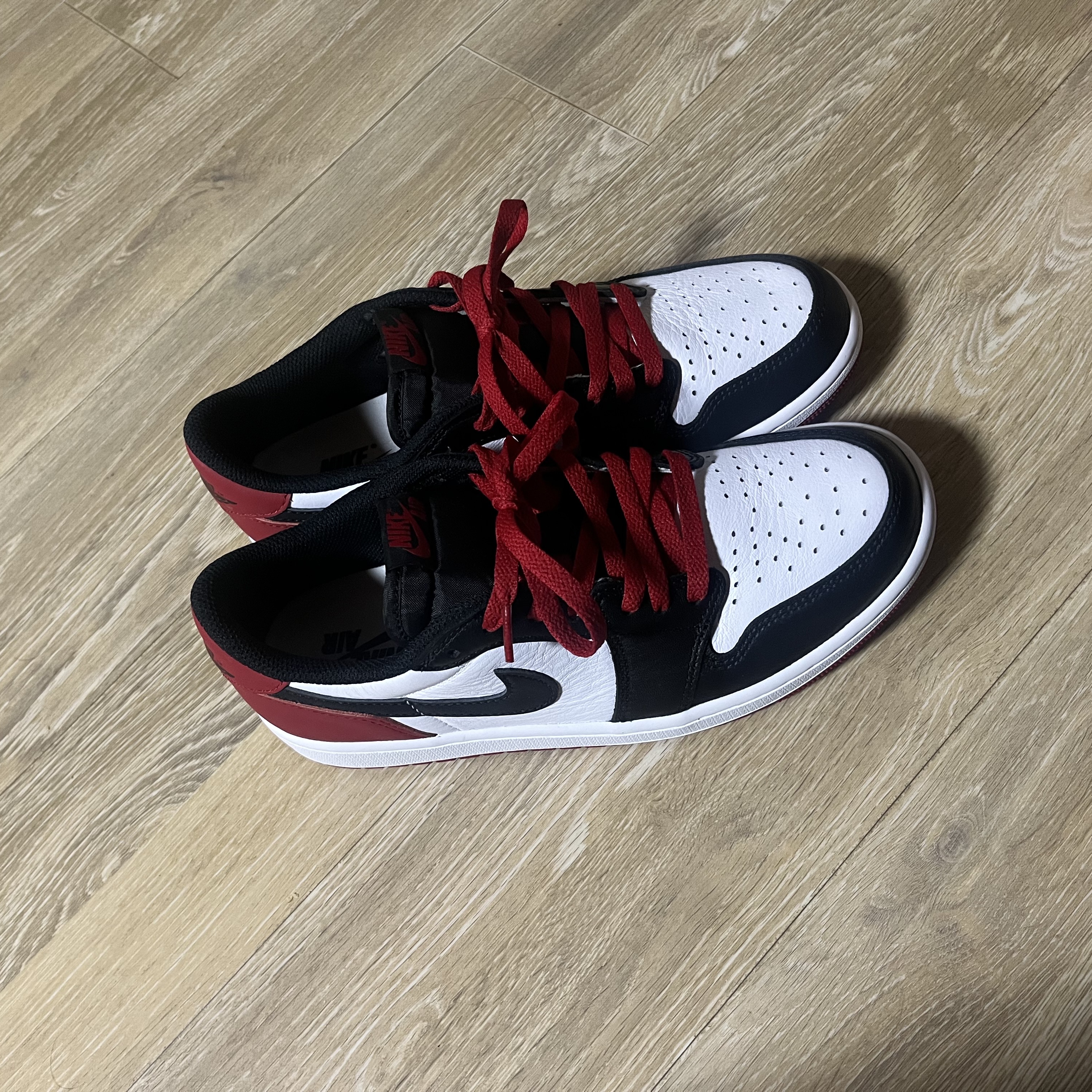 Jordan 1 Retro Low OG Black Toe 착용 스타일