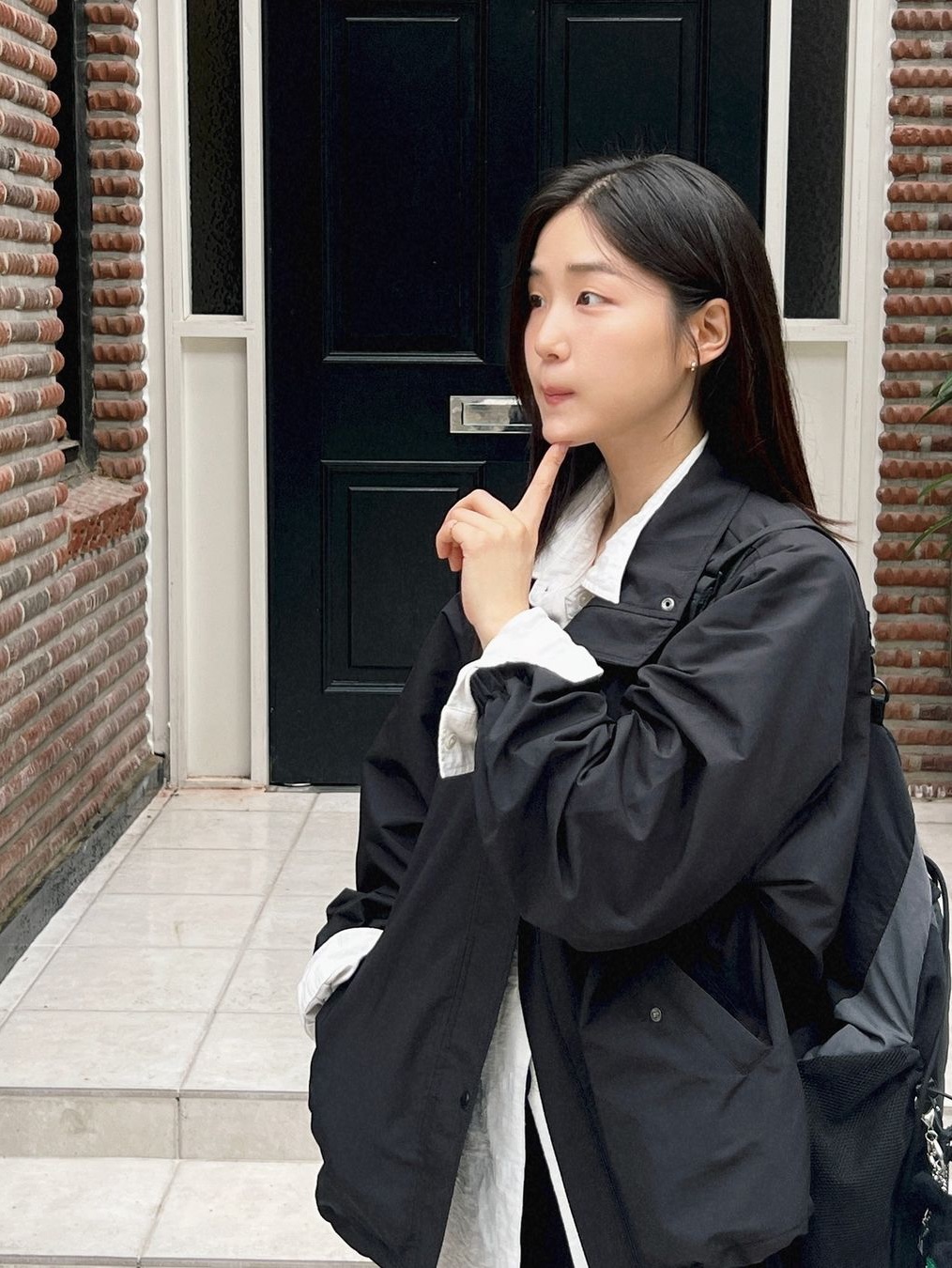 Siyazu SIOT4110 High Neck Windbreaker Black 착용 스타일 - 2