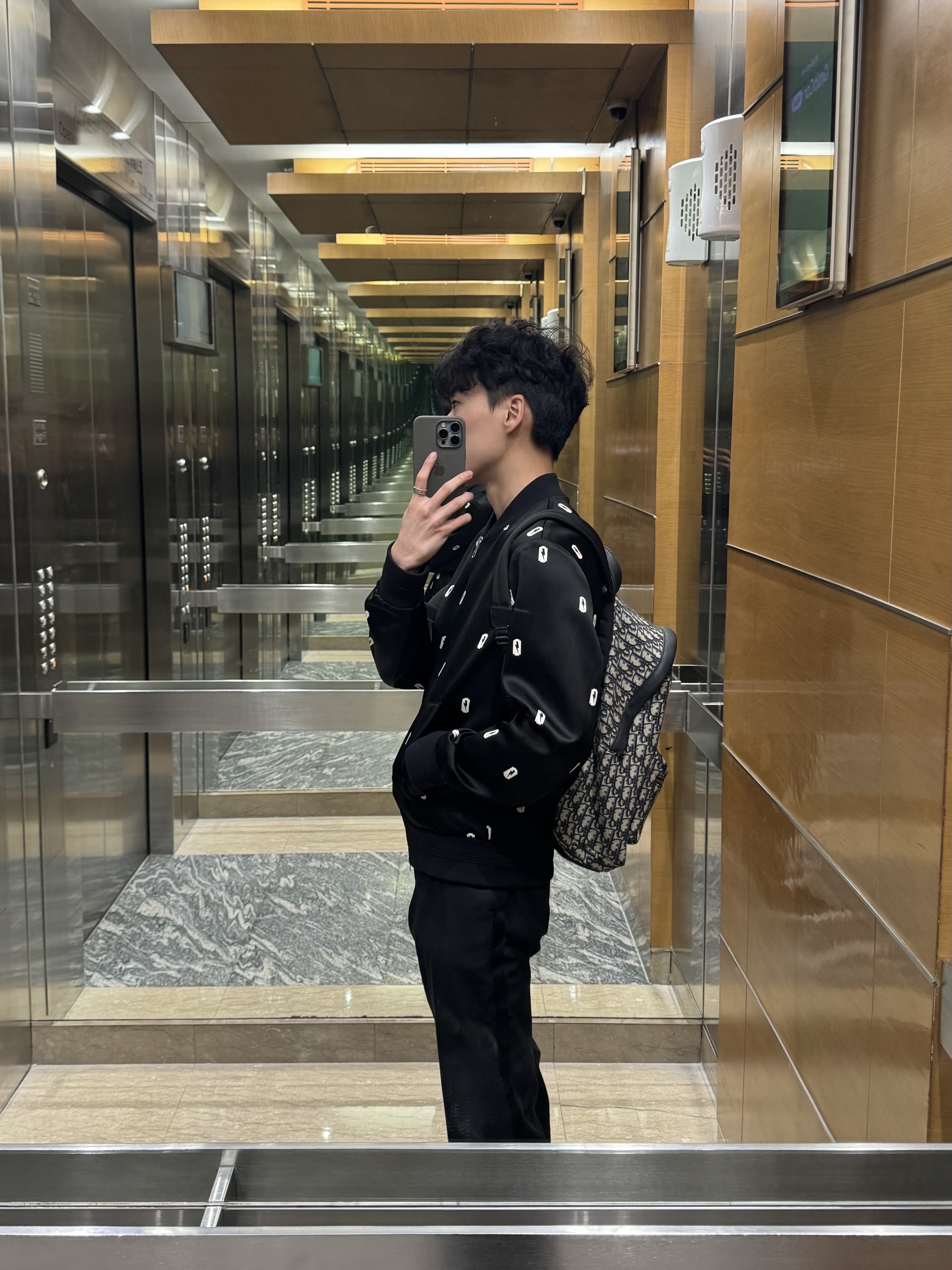 Valentino VLTN Print Cap Black, Cartier Ballon Bleu Watch 42 Automatic Steel Bracelet Steel 착용 스타일 - 3