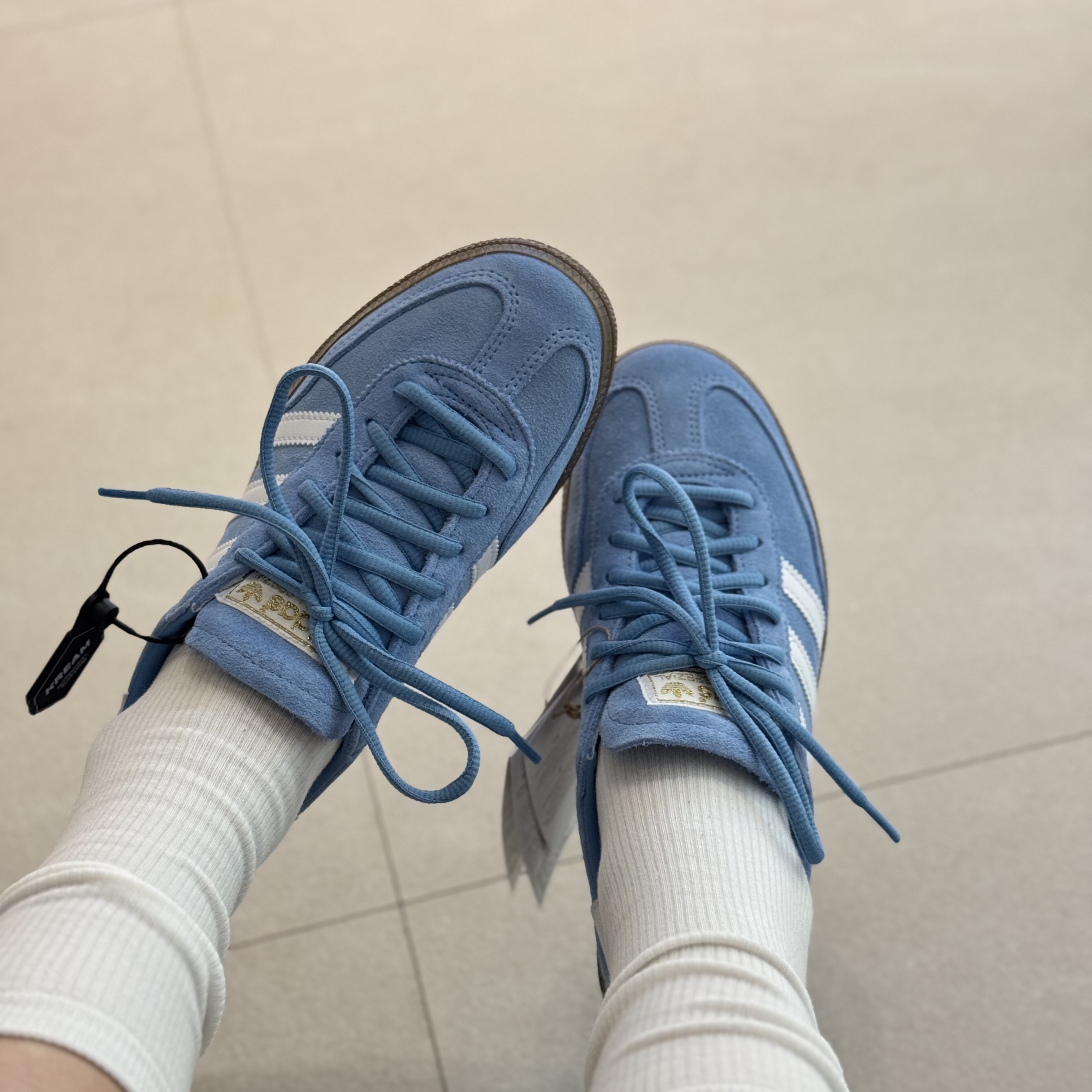 Adidas Spezial Handball Light Blue 착용 스타일