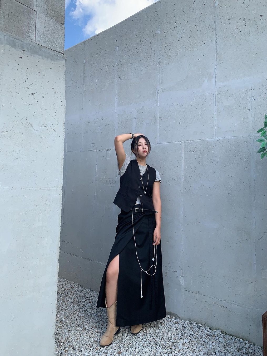 Siyazu SITP5159 Modern Layered Vest Black 착용 스타일 - 1