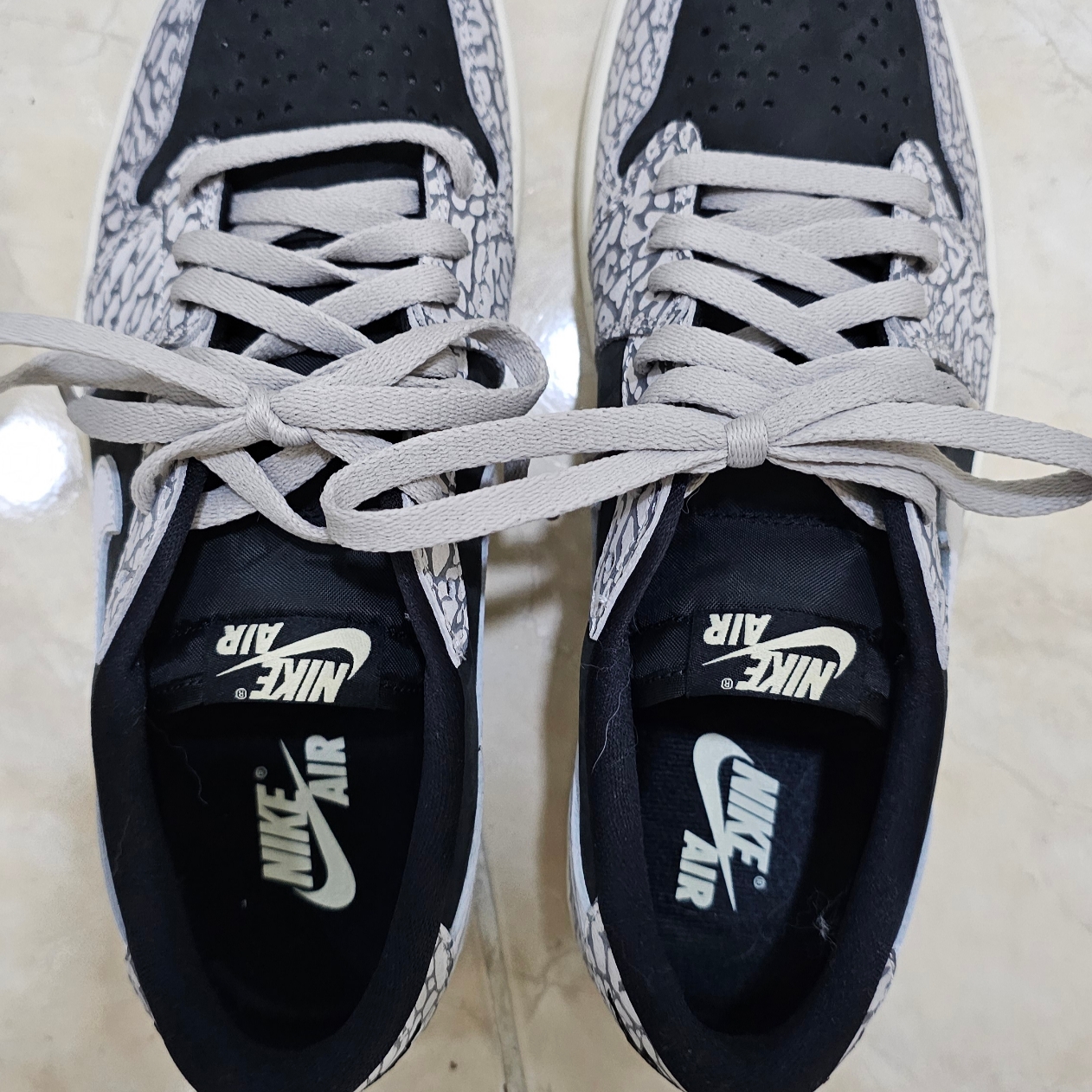 Jordan 1 Retro Low OG Black Cement 착용 스타일