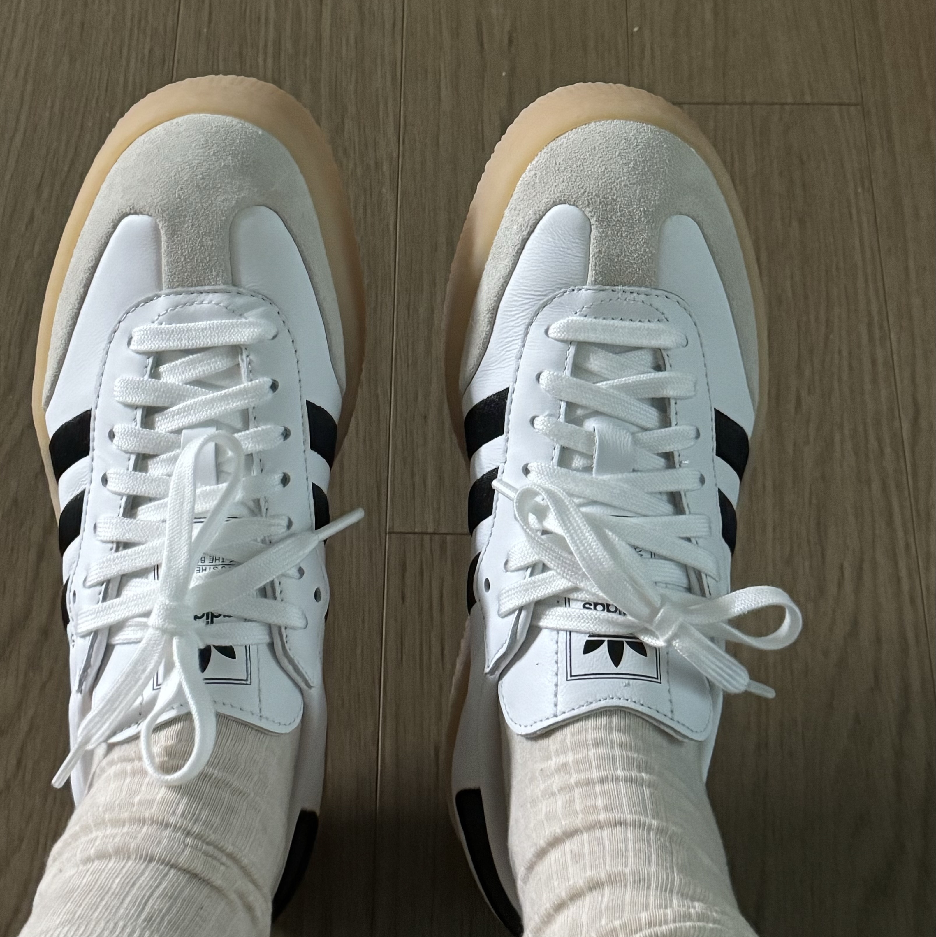 (W) Adidas Sambae White Black 착용 스타일 - 2