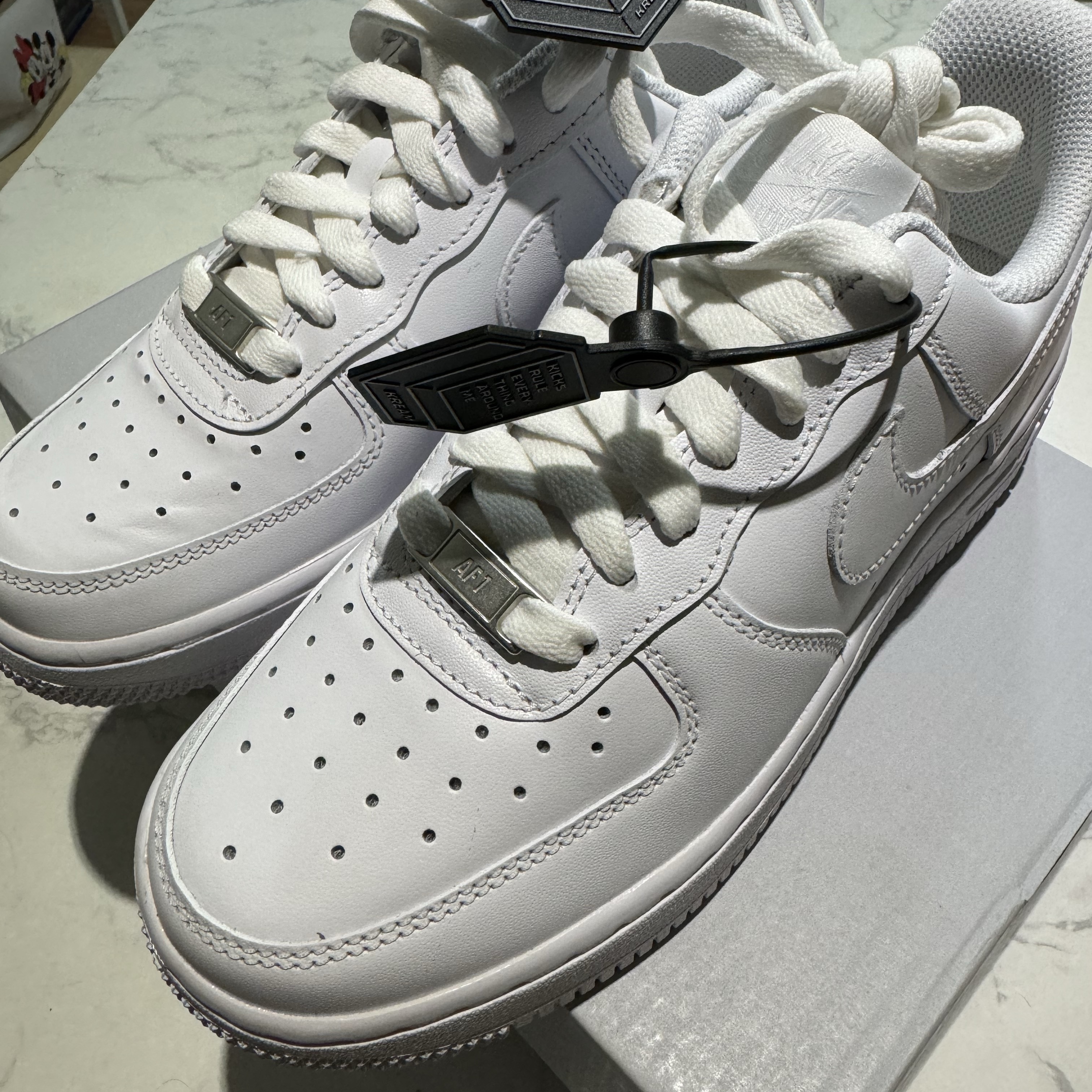 (W) Nike Air Force 1 '07 Low White 착용 스타일