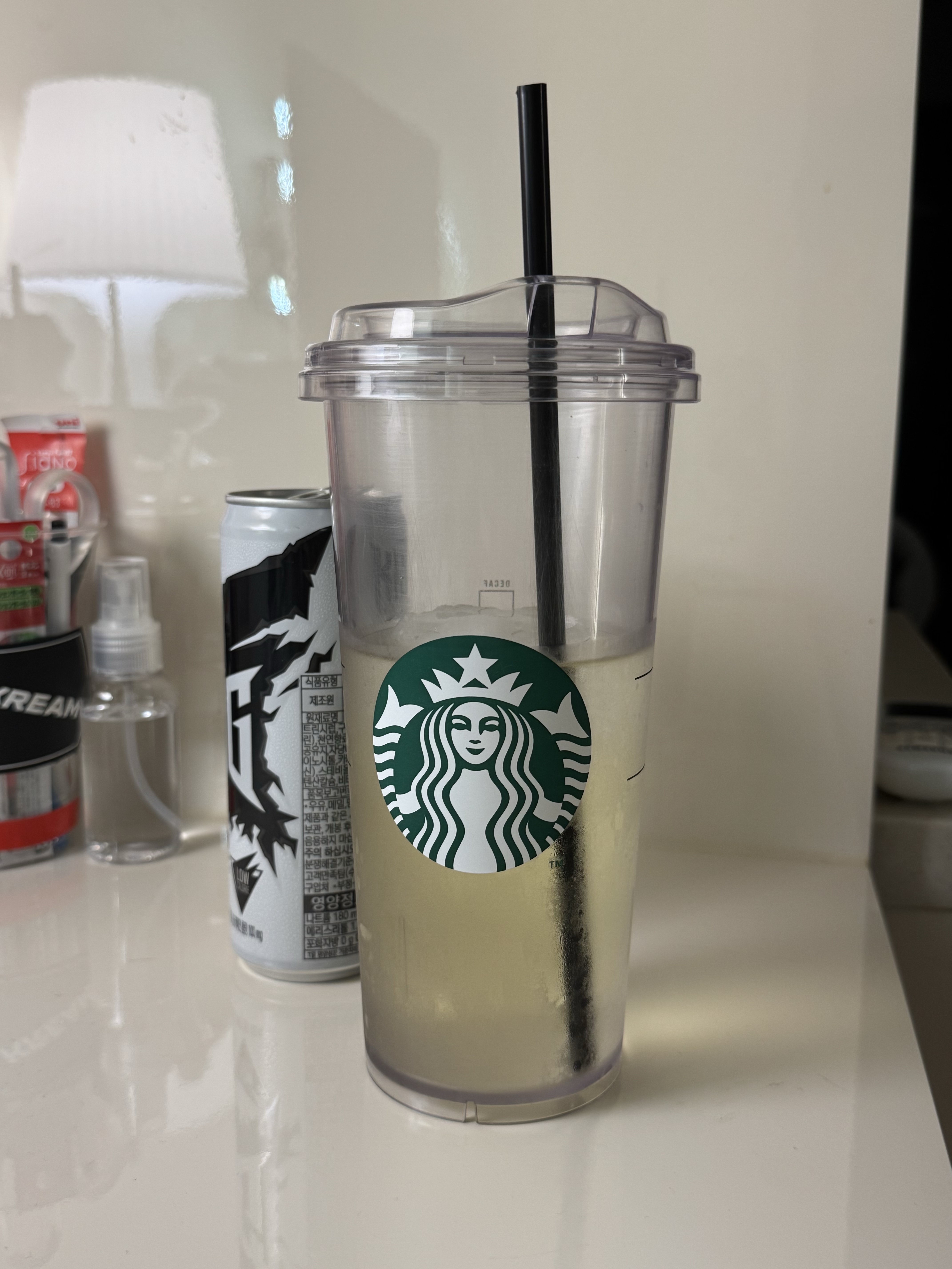 Starbucks Siren Trenta Coldcup 887ml 착용 스타일