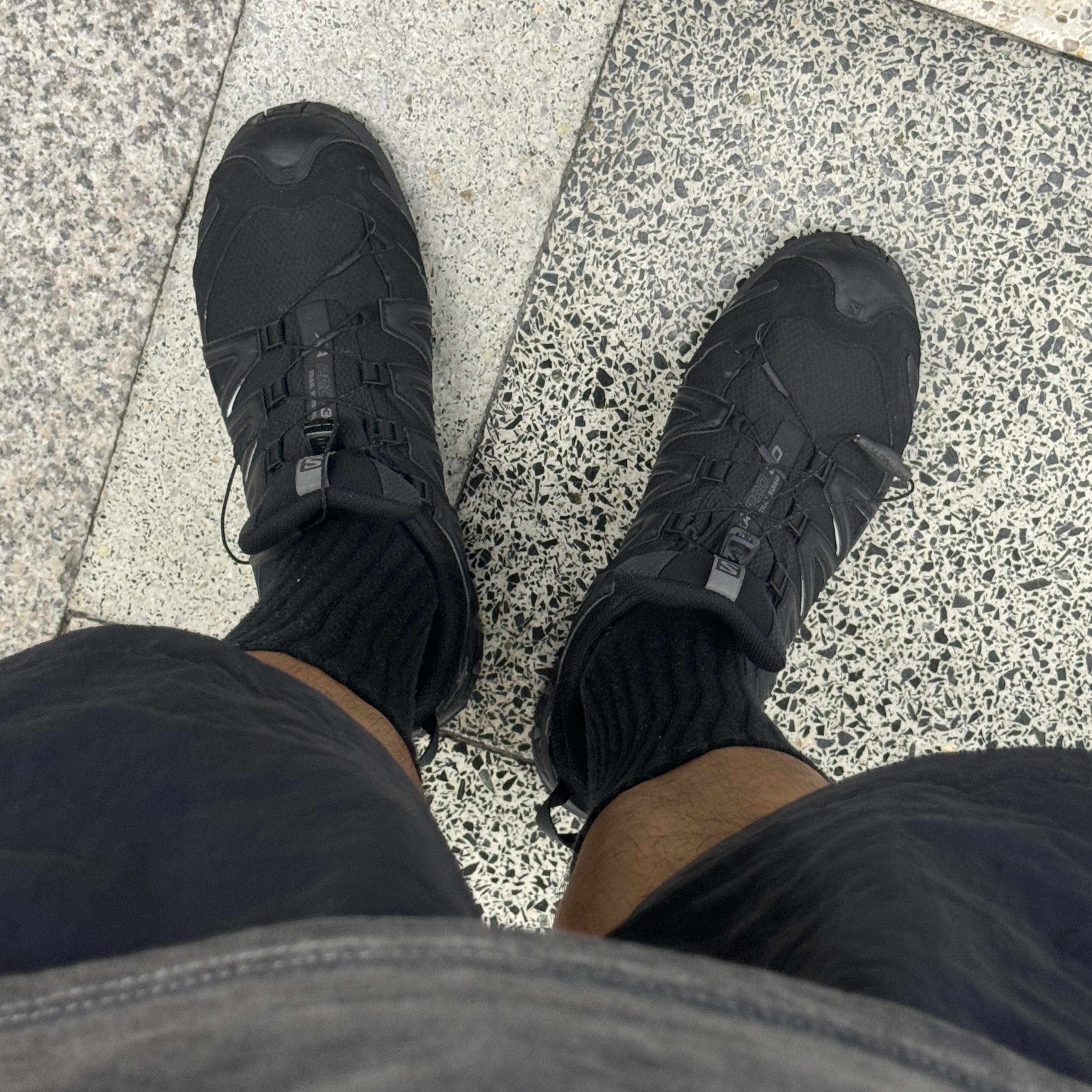Salomon XA Pro 3D GTX Black Magnet 착용 스타일