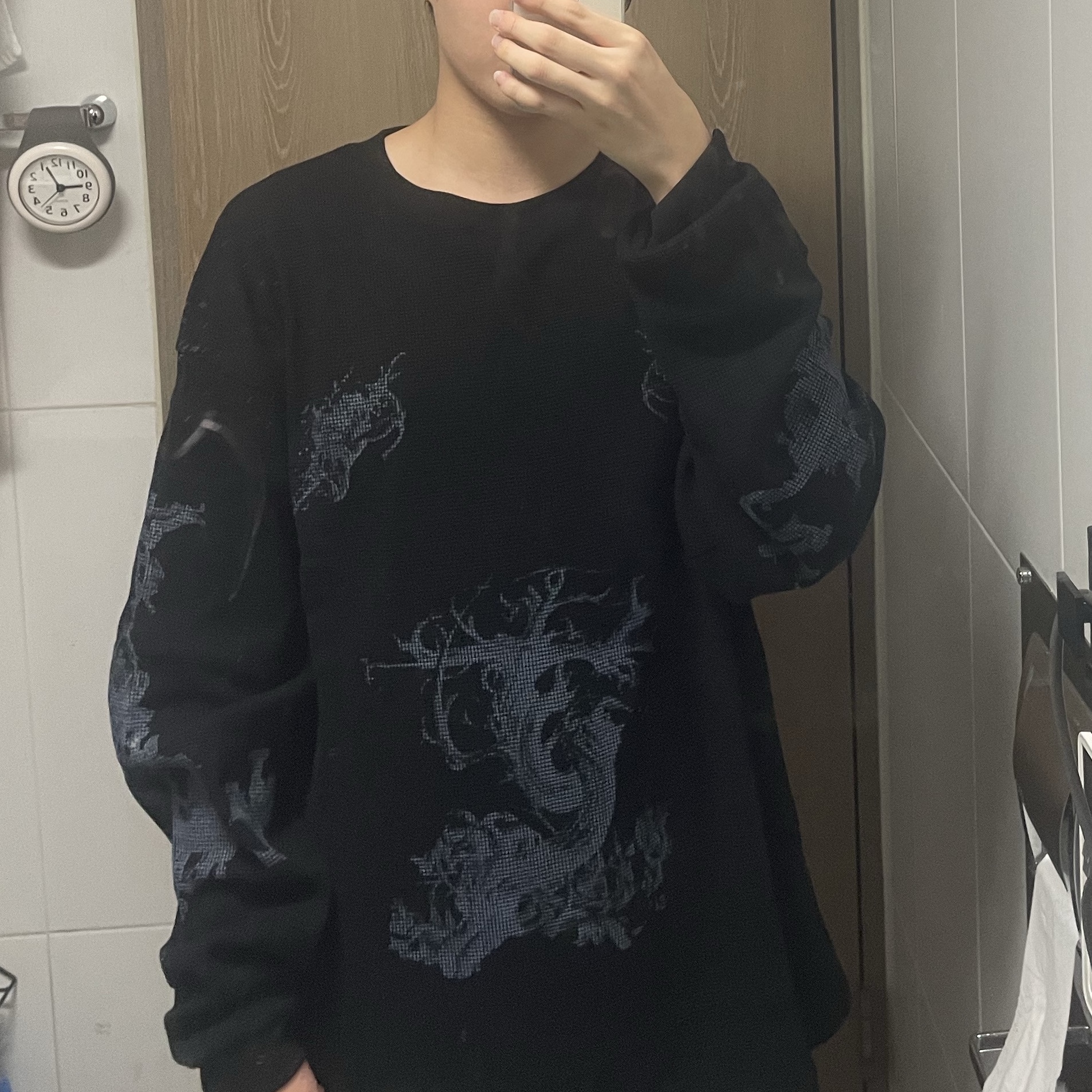 Suade Cupid Thermal Long Sleeve Black 착용 스타일