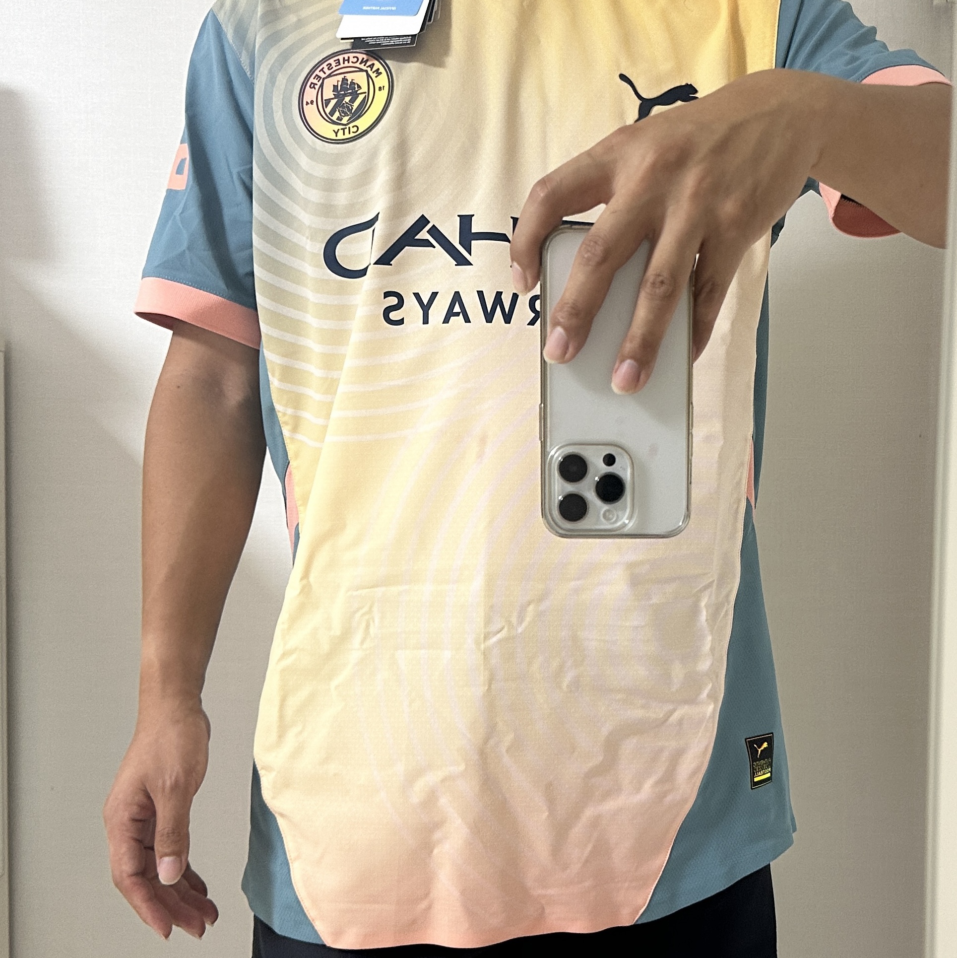 Puma Manchester City 2024/25 Authentic 4th Jersey Rosebay Bold Blue (Non Marking Ver.), Puma Manchester City 2024/25 4th Jersey Rosebay Bold Blue (Non Marking Ver.) 착용 스타일
