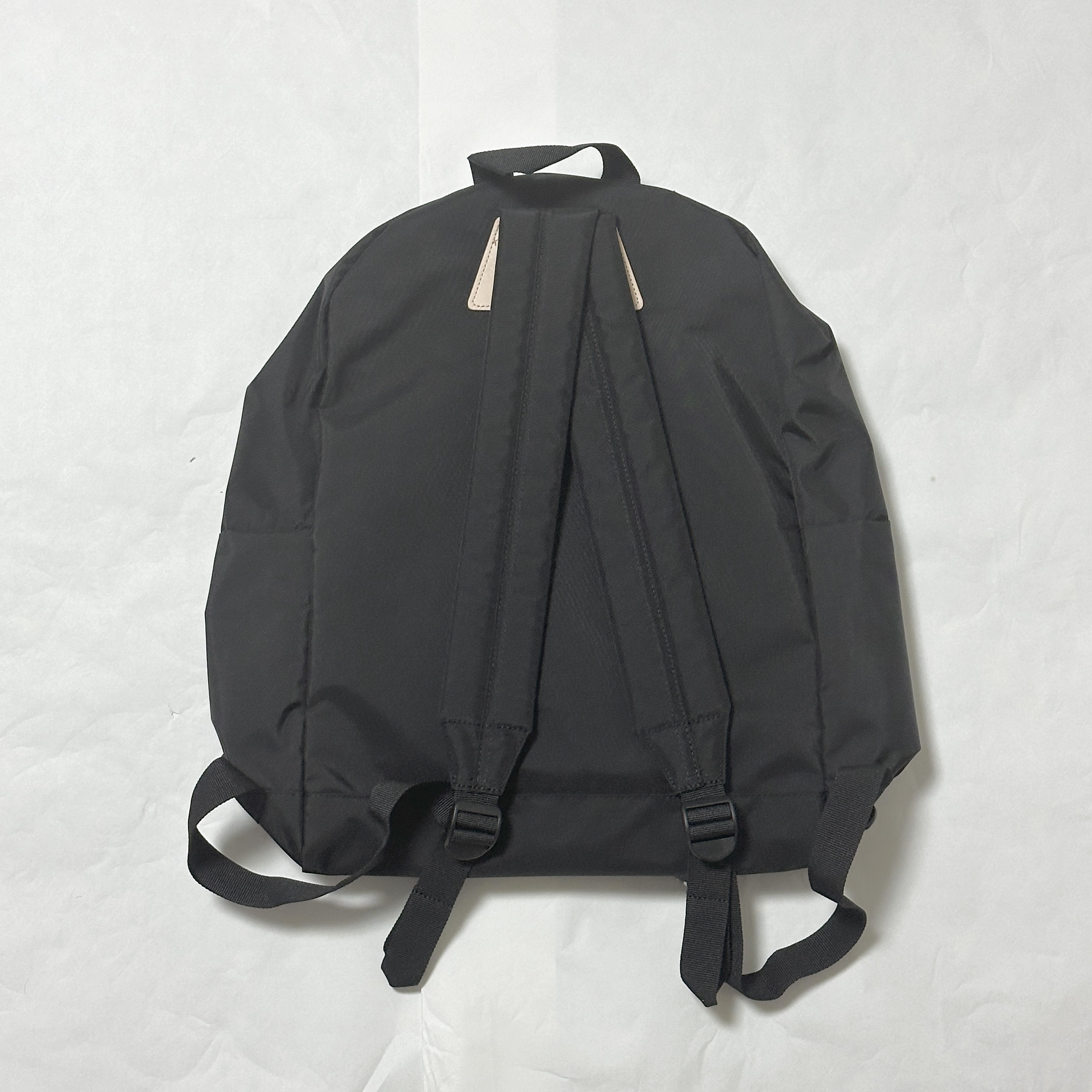 Human Made Backpack Black 착용 스타일 - 2