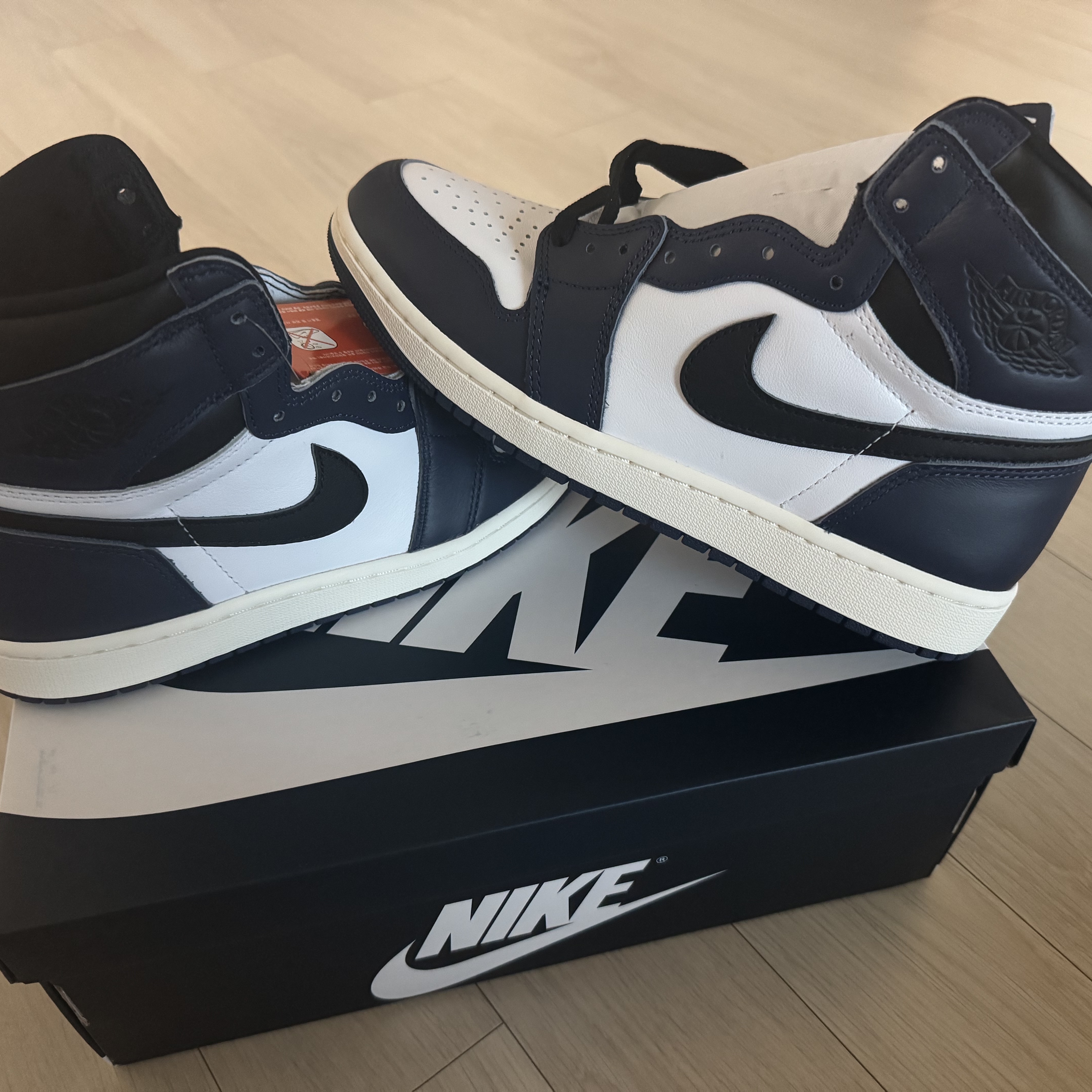 Jordan 1 Retro High OG Midnight Navy 착용 스타일
