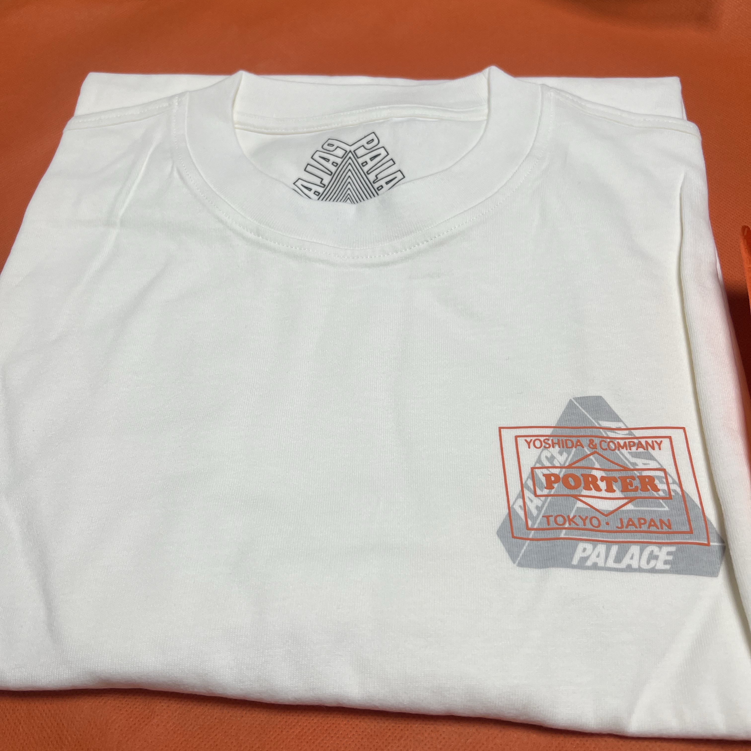 Palace x Porter T-Shirt White - 24FW 착용 스타일