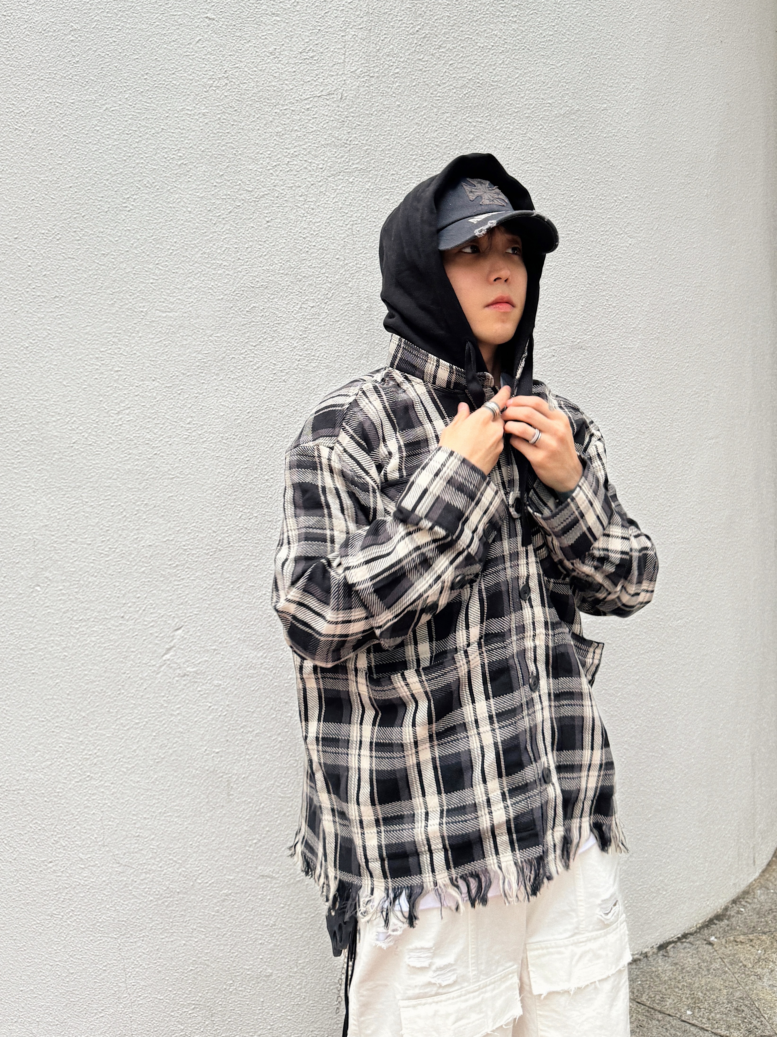 ETCE Cross Layered Washing Cap Black, ETCE Cross Destroyed Cap Black 착용 스타일 - 1