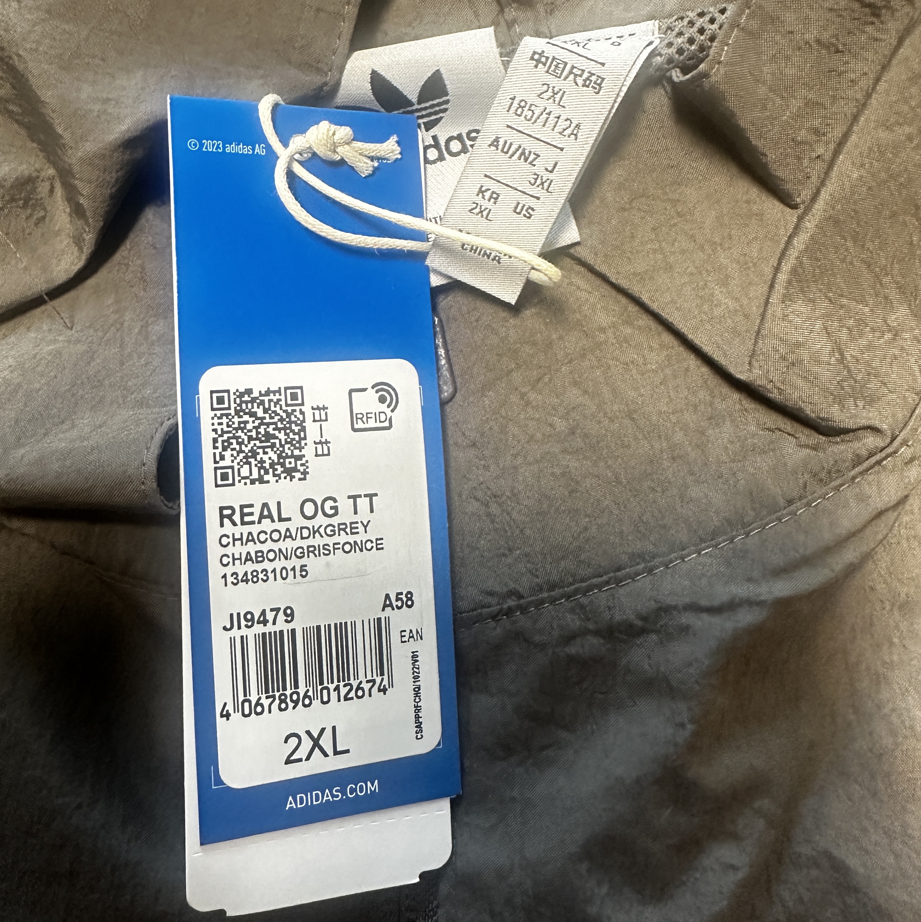 Adidas Real Madrid Originals Track Top Charcoal Grey - KR Sizing 착용 스타일 - 4