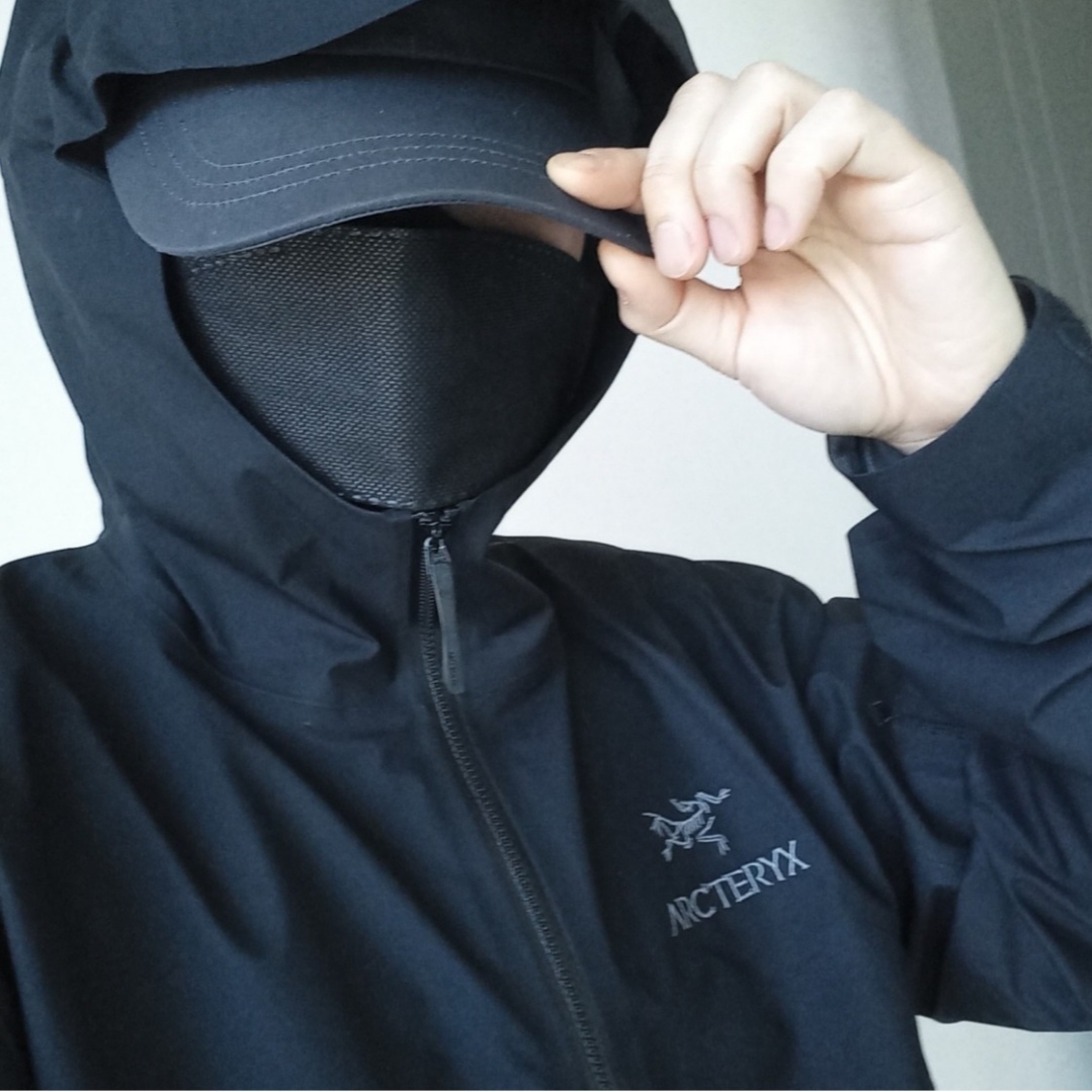 Arc'teryx Beta Jacket Black, Arc'teryx Gamma Quick Dry Pants Black 착용 스타일 - 2