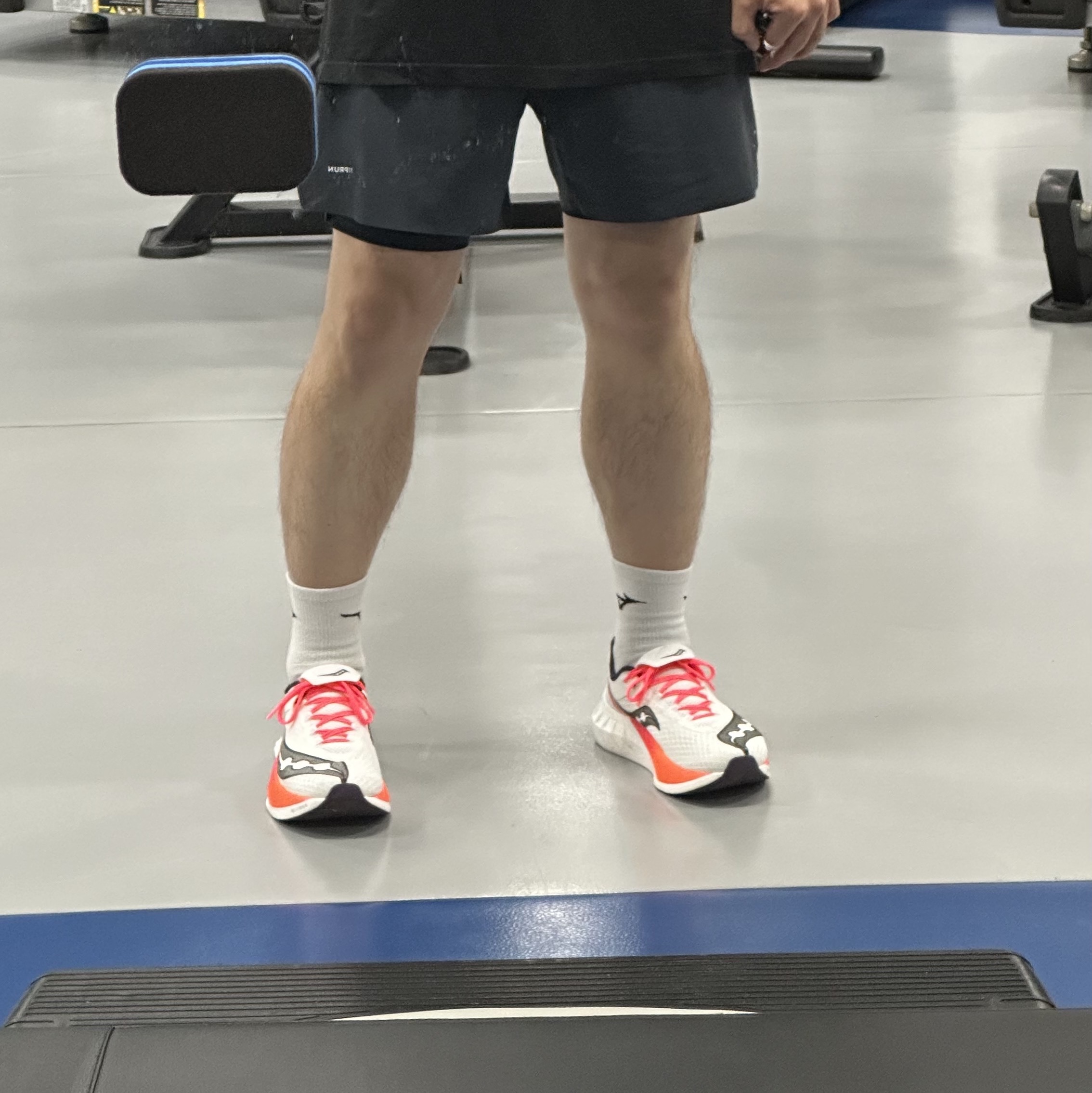 Saucony Endorphin Pro 4 White 착용 스타일