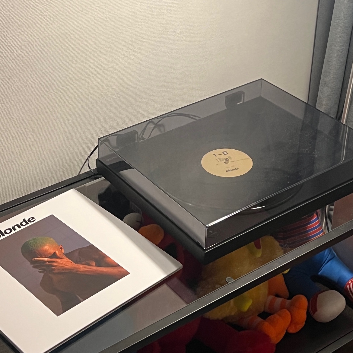 Frank Ocean Blonde Black (2LP), Sony PS-LX310BT Bluetooth Stereo Turntable (Korean Ver.) 착용 스타일