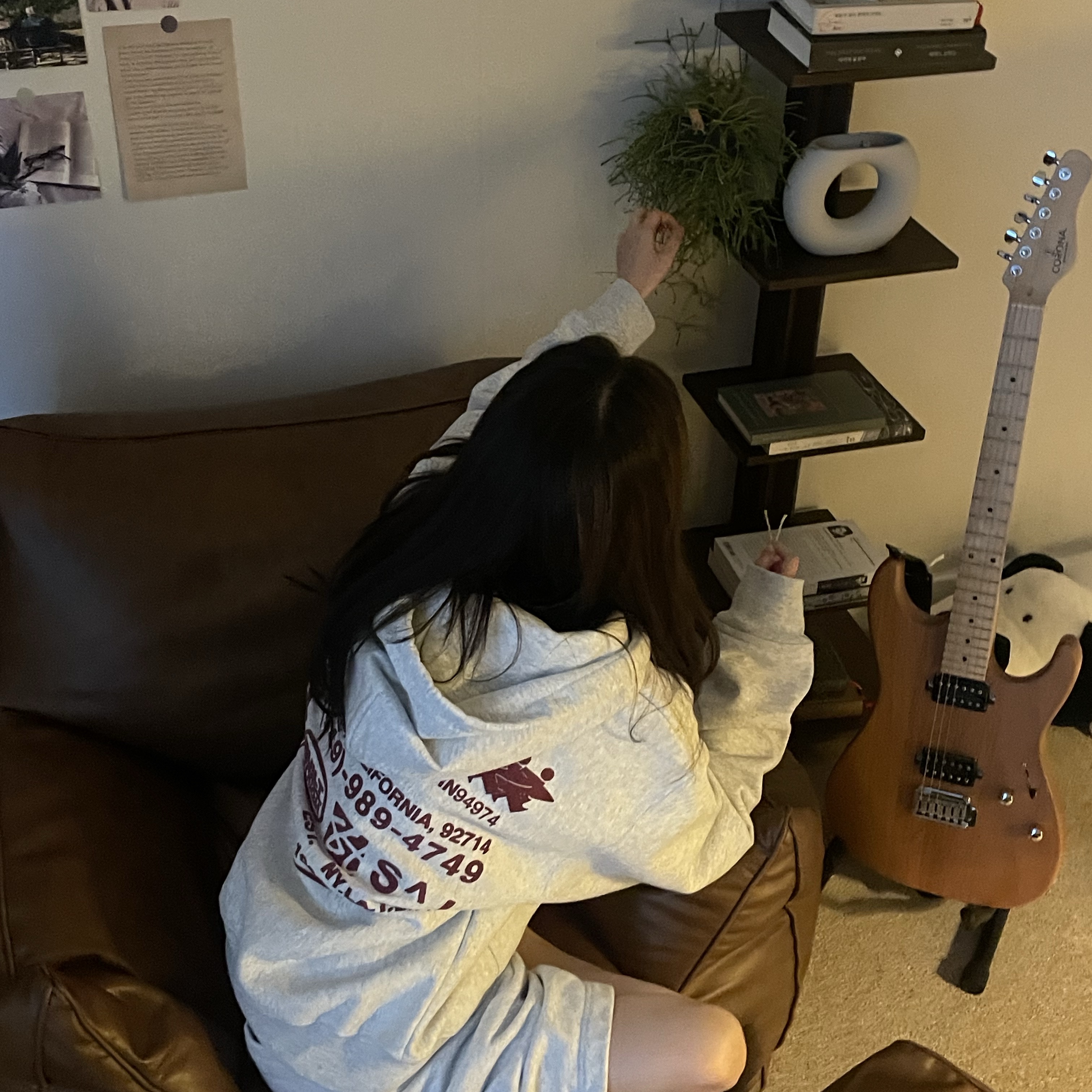 Stussy DNA Zip Hoodie Ash Heather 착용 스타일 - 1