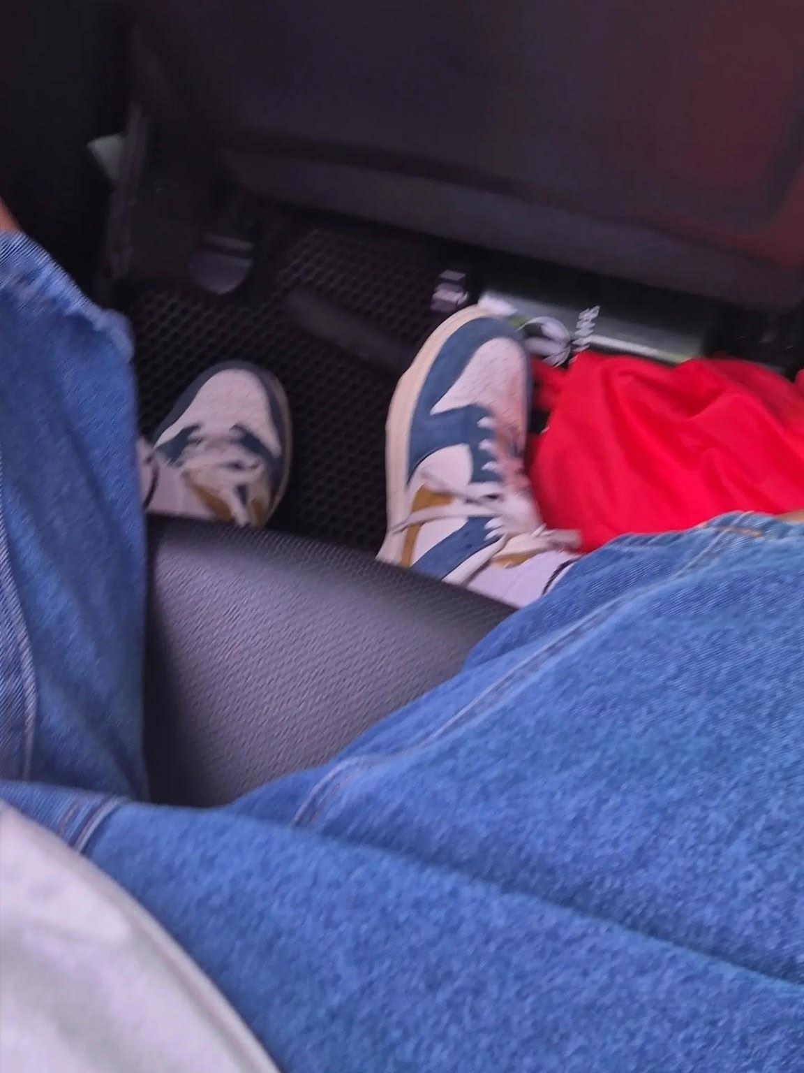 Nike x Kasina Dunk Low 80's Bus 착용 스타일