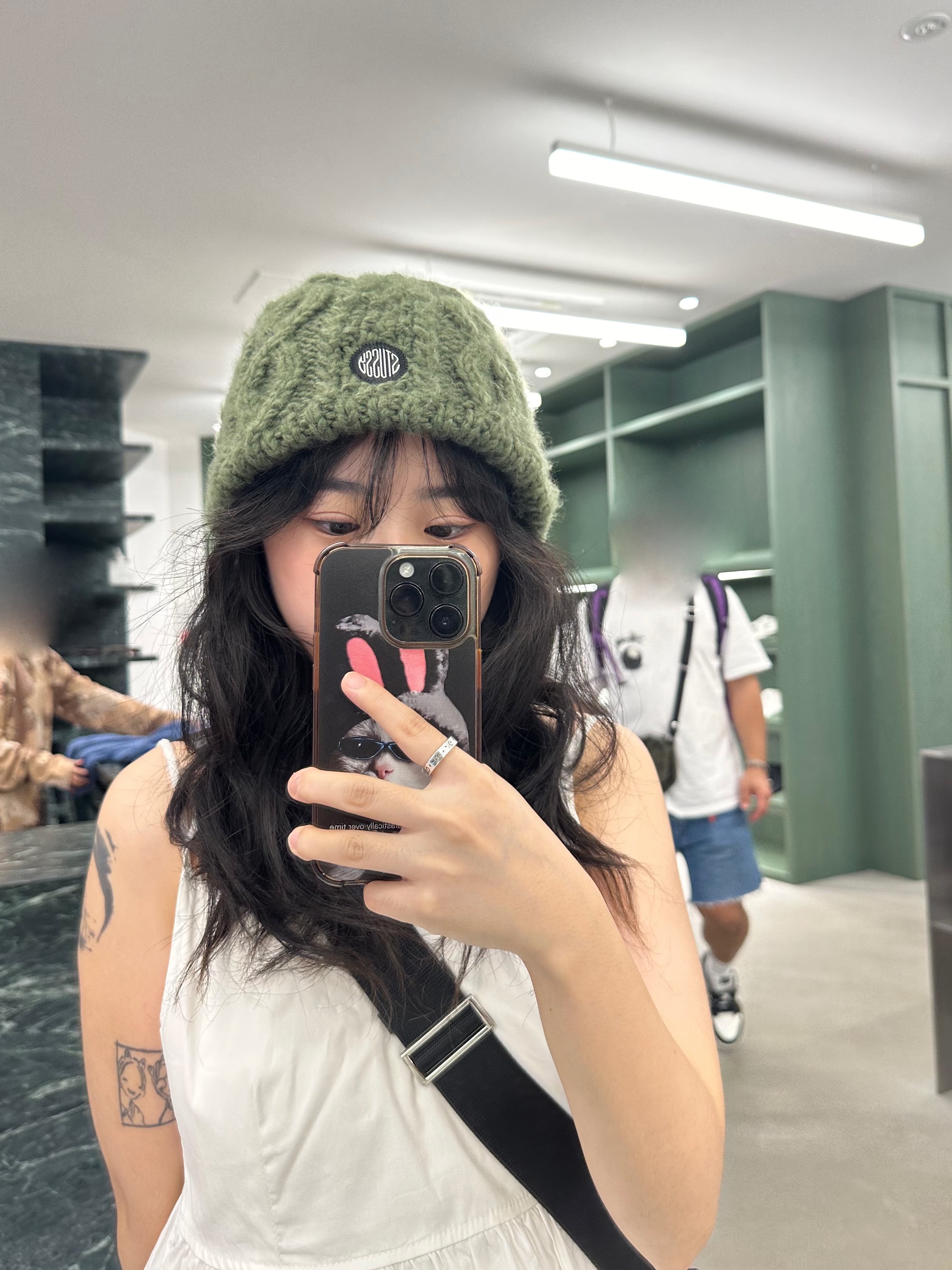 Stussy Skullcap Cable Knit Army 착용 스타일 - 2