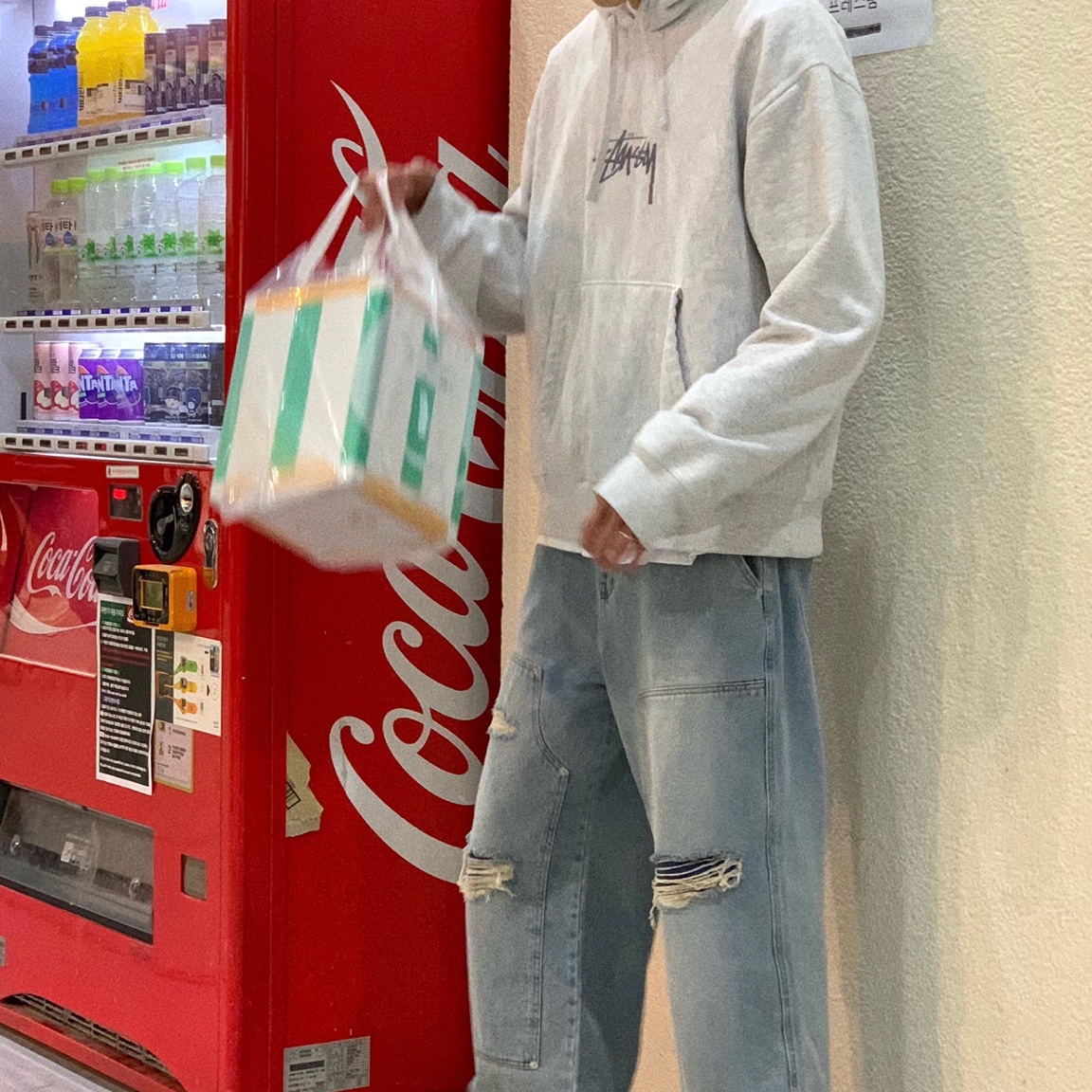 Stussy Stock Logo Applique Hoodie Ash Heather Silver 착용 스타일 - 4