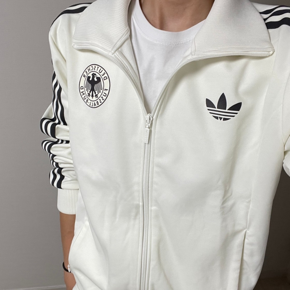 Adidas German Beckenbauer Track Top Off White - KR Sizing, Nike Air Force 1 '07 Low White 착용 스타일 - 2