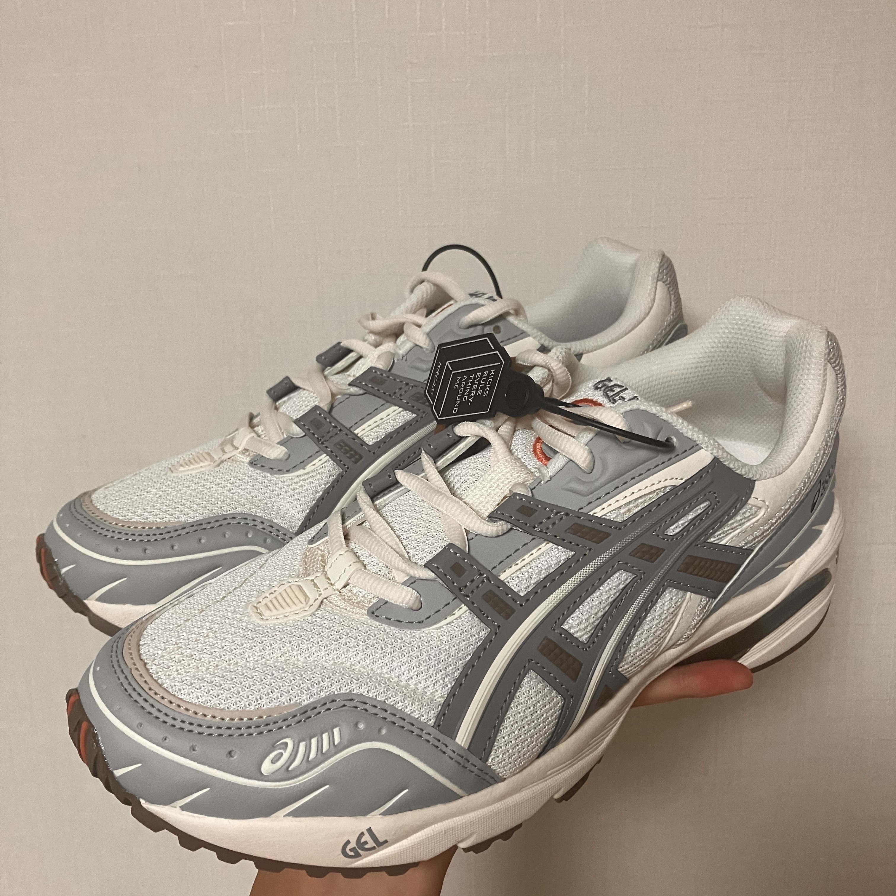 Asics Gel-1090 Blue Grey 착용 스타일