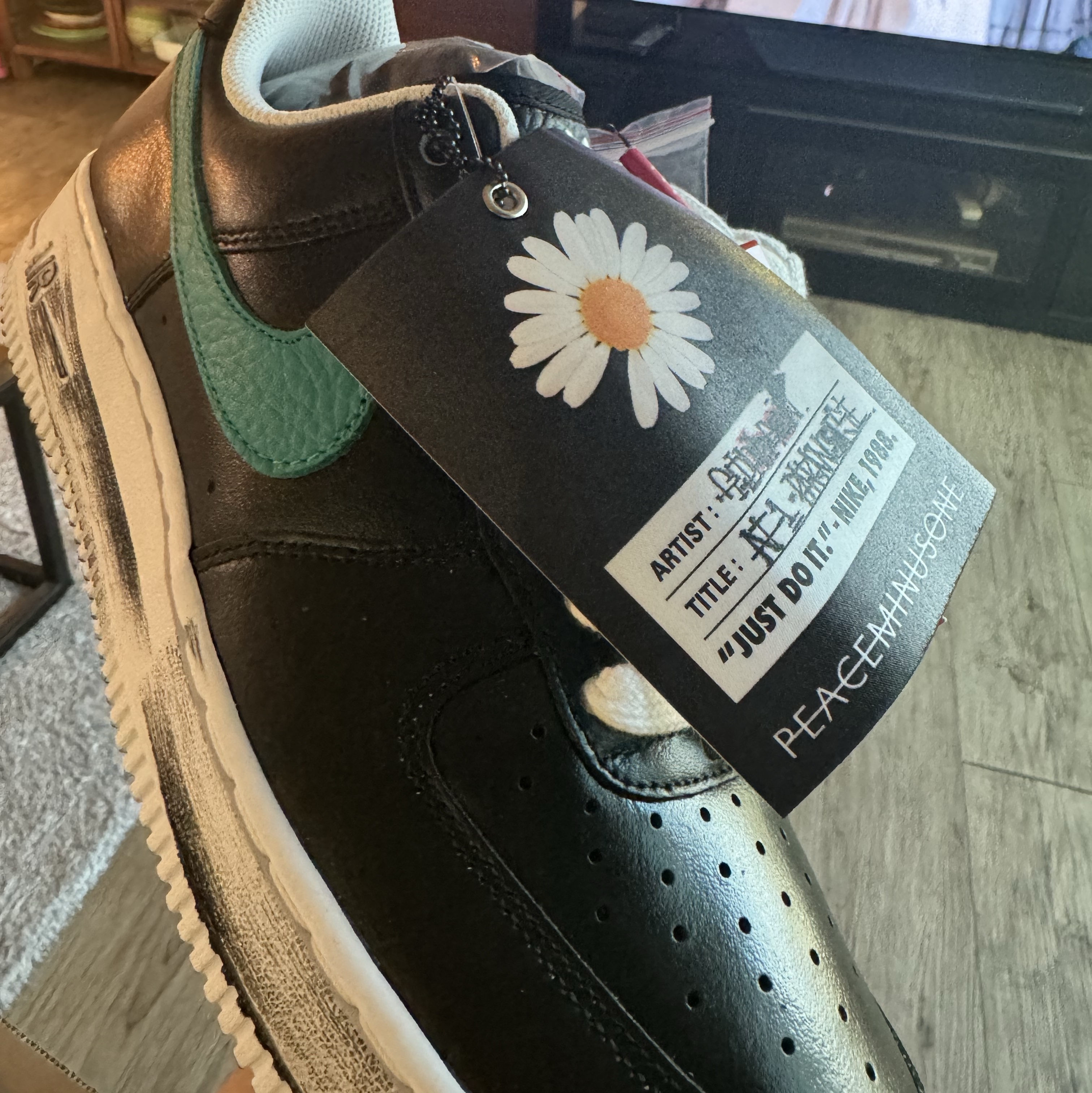 Nike x Peaceminusone Air Force 1 Low Para-Noise 3.0 Black and Multicolor 착용 스타일
