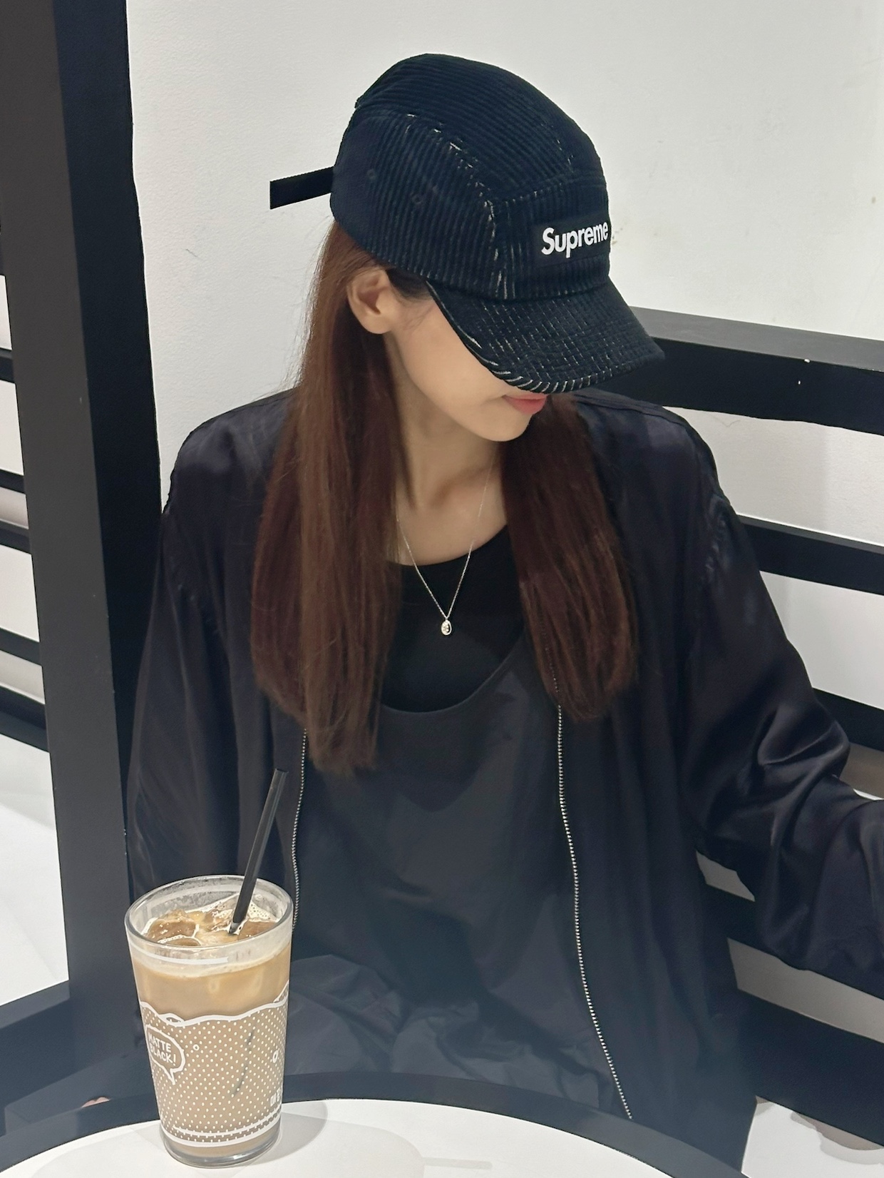Supreme 2-Tone Corduroy Camp Cap Black - 23SS, CDG '84-85 Staff Blouson Black 착용 스타일 - 1