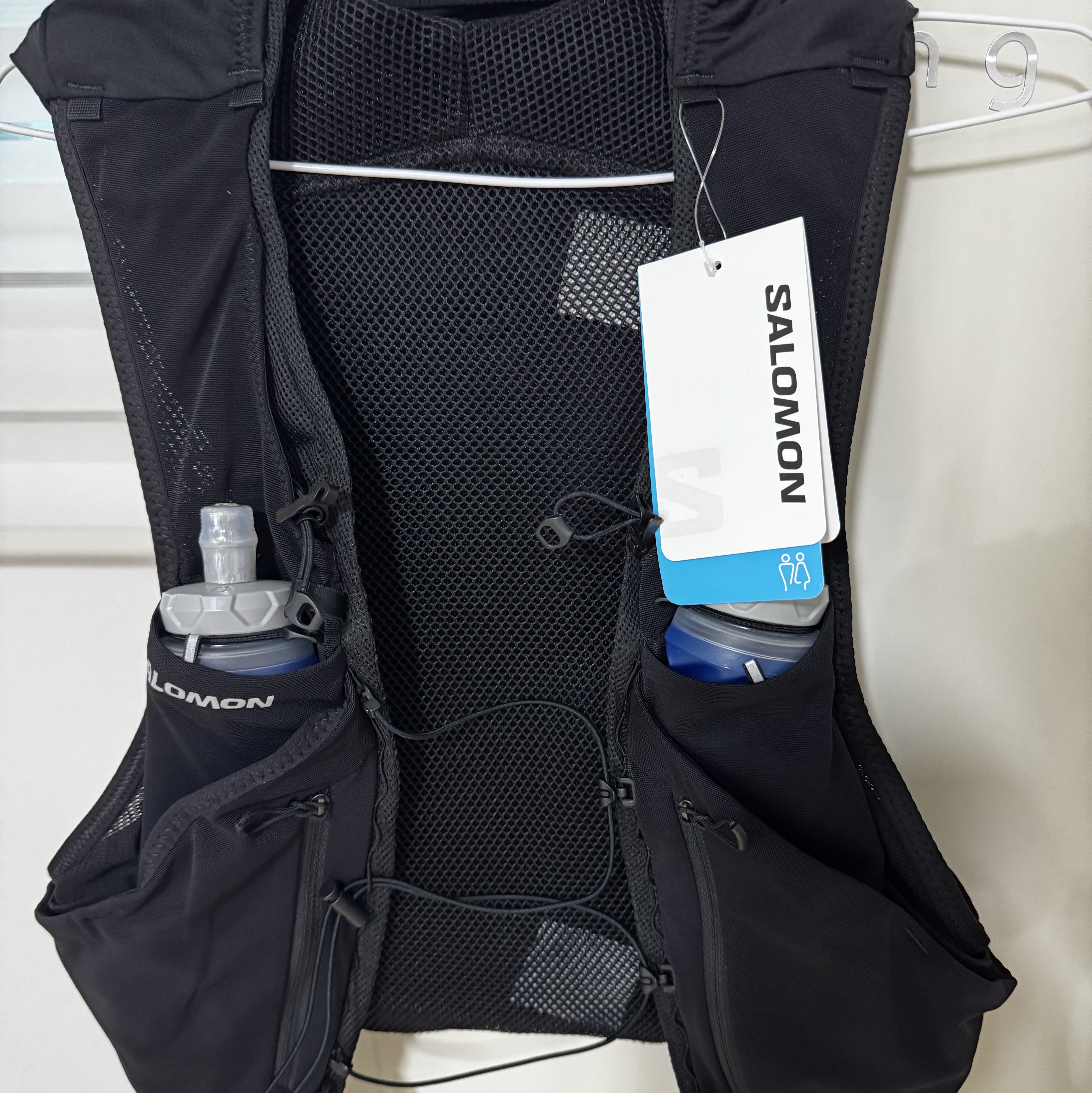 Salomon Advanced Skin 12 Set Black Ebony 착용 스타일 - 1