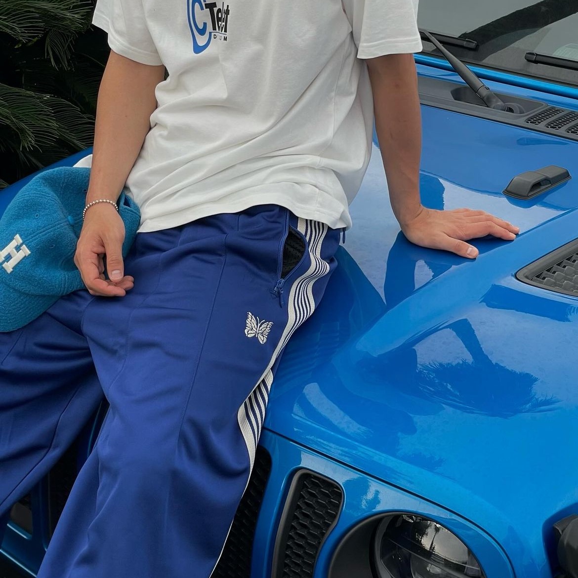 Needles H.D. Track Pants Poly Smooth Royal 착용 스타일 - 2