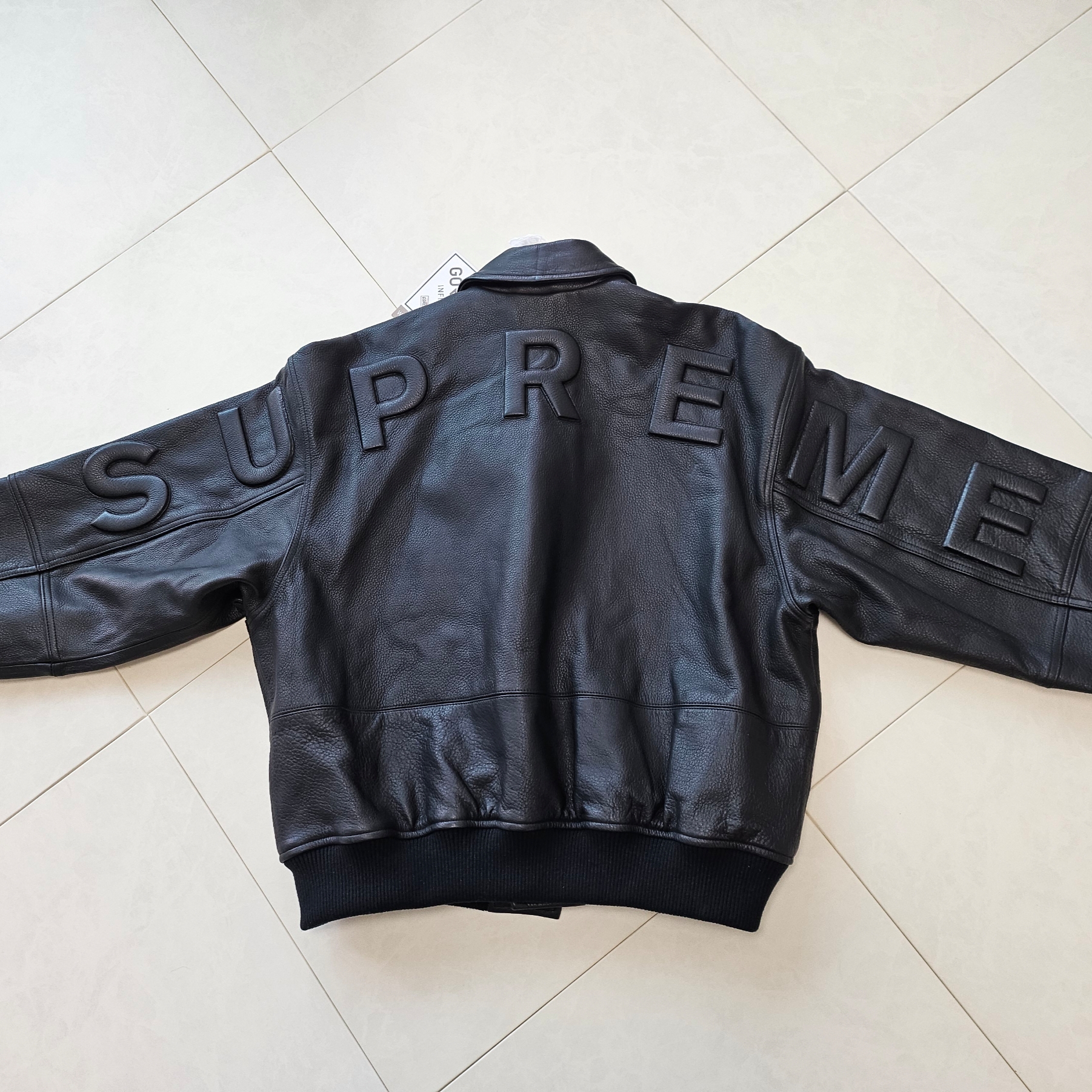 Supreme Gore-Tex Infinium Windstopper Leather Varsity Jacket Black - 23FW 착용 스타일 - 2