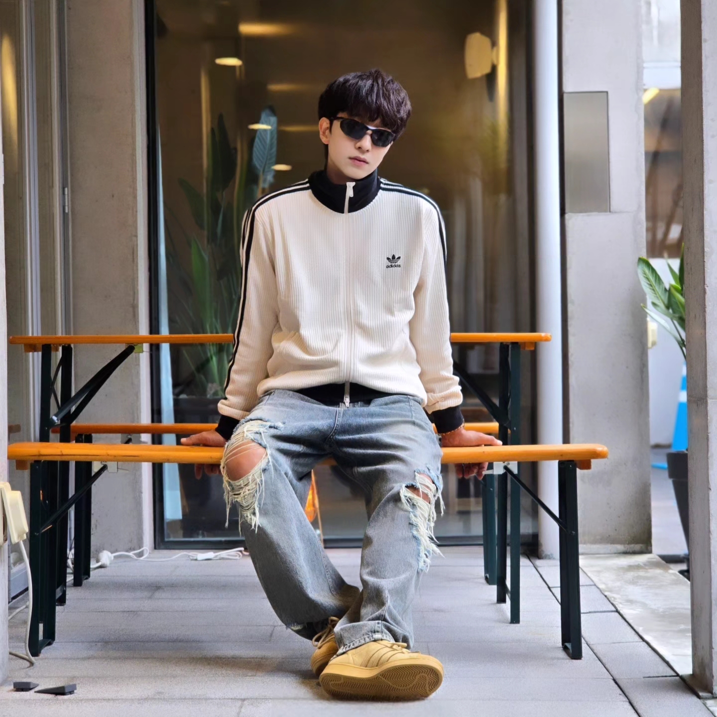 Adidas Waffle Beckenbauer Track Top Wonder White - KR Sizing, Samsung Galaxy Watch6 44mm LTE Silver (Korean Ver.) 착용 스타일 - 6