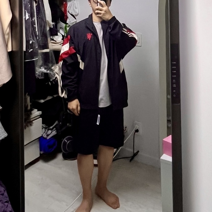 Adidas Manchester United Originals Track Top Black Red - KR Sizing 착용 스타일